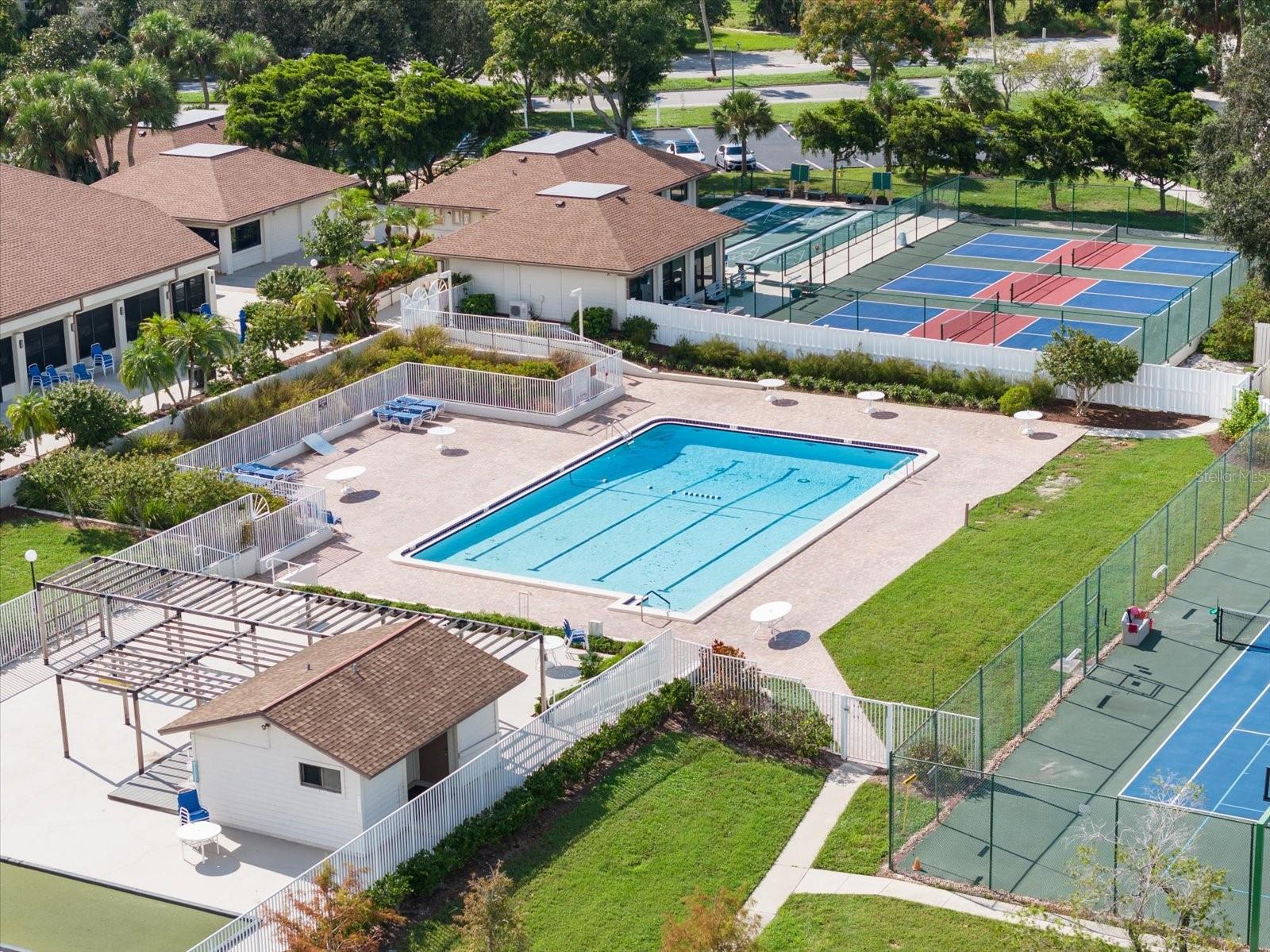 715 BIRD BAY CIR #120, VENICE, FL — photo 30