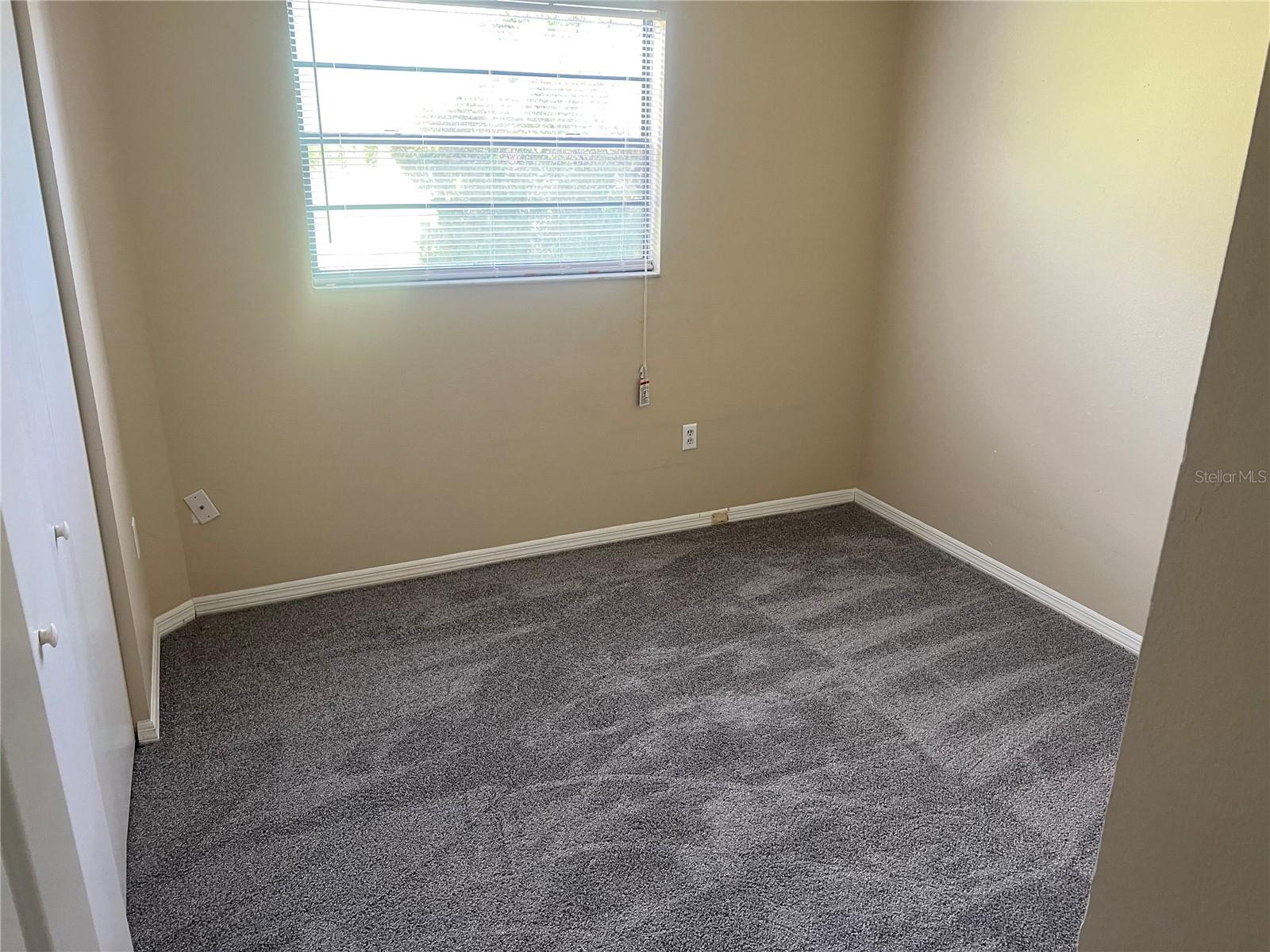 7266 POND CIR, SPRING HILL, FL — photo 12