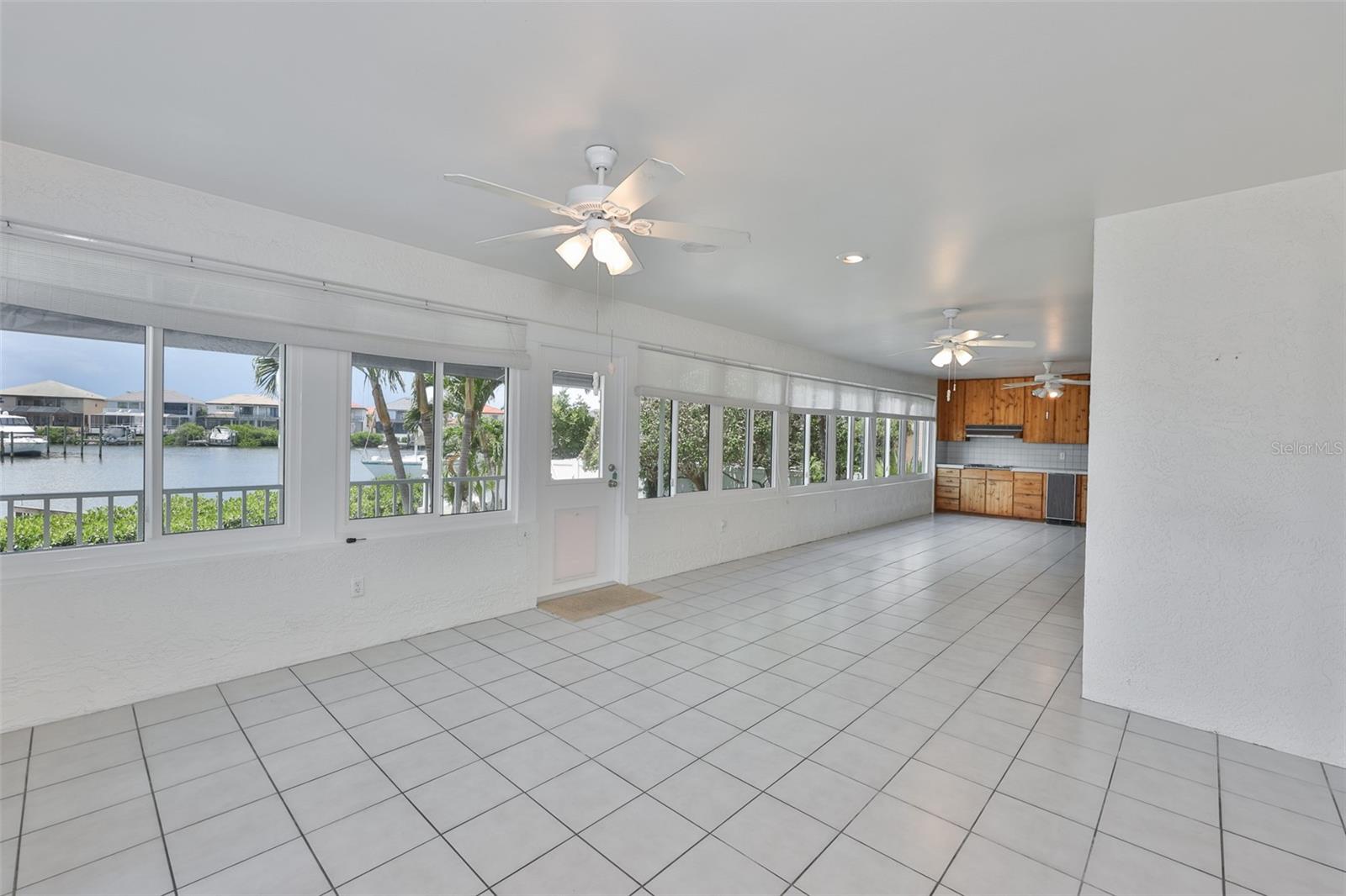 929 SYMPHONY ISLES BLVD, APOLLO BEACH, FL — photo 23