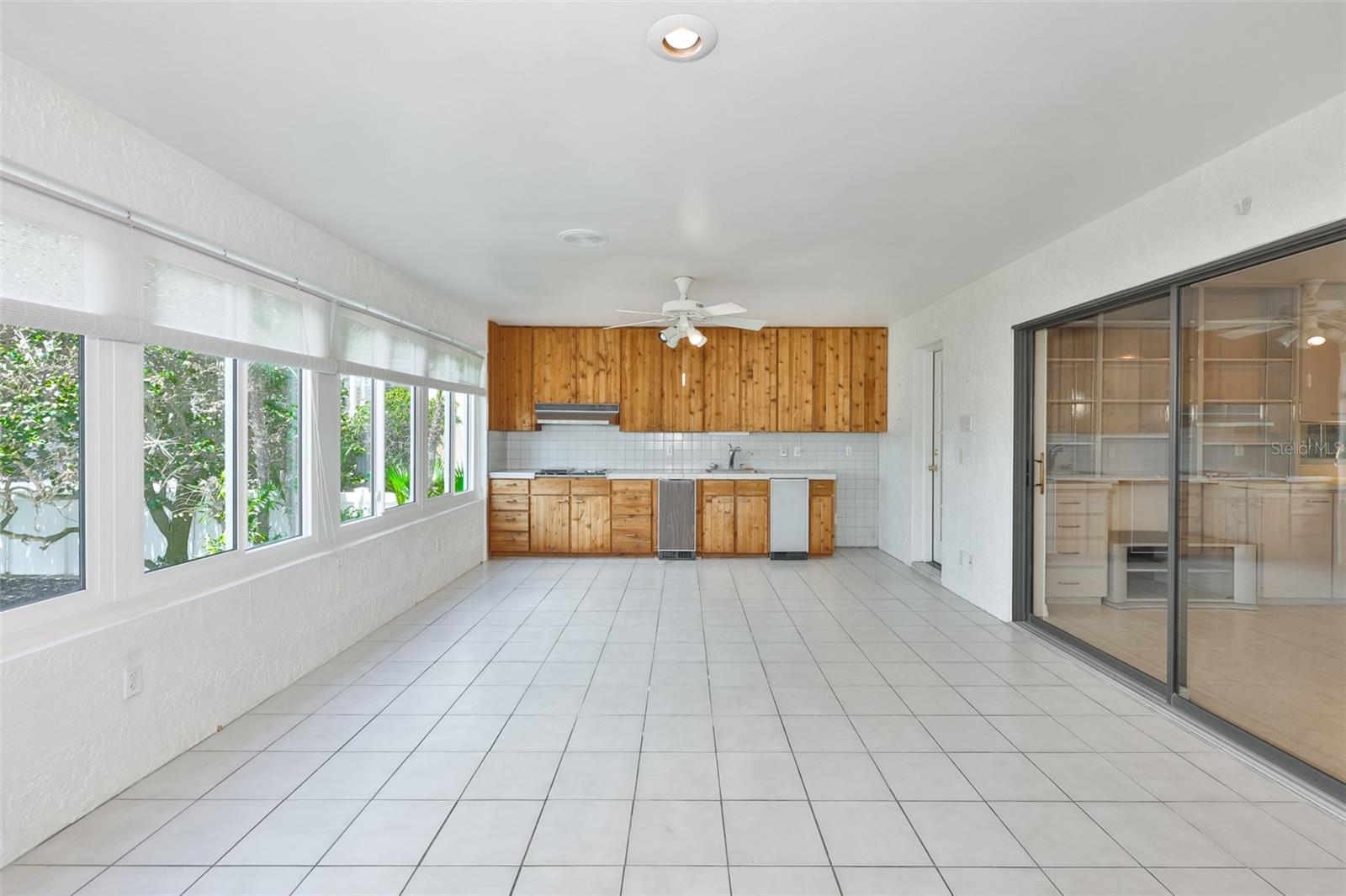 929 SYMPHONY ISLES BLVD, APOLLO BEACH, FL — photo 25