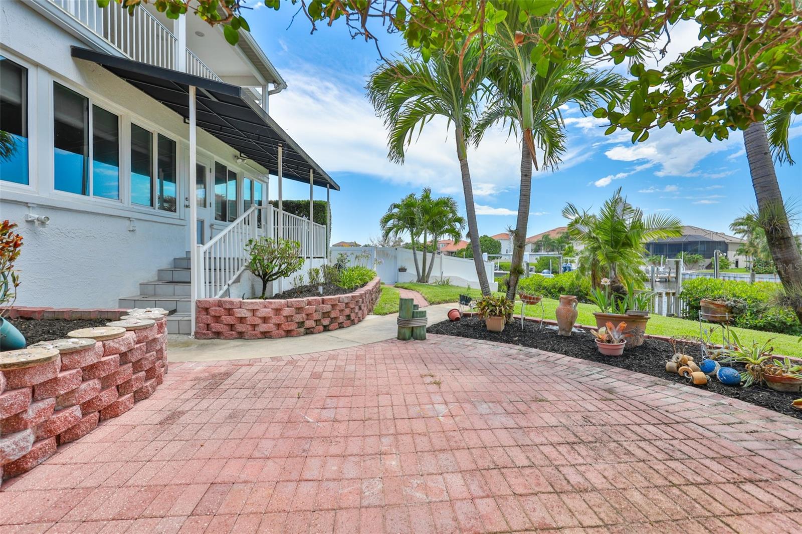 929 SYMPHONY ISLES BLVD, APOLLO BEACH, FL — photo 46
