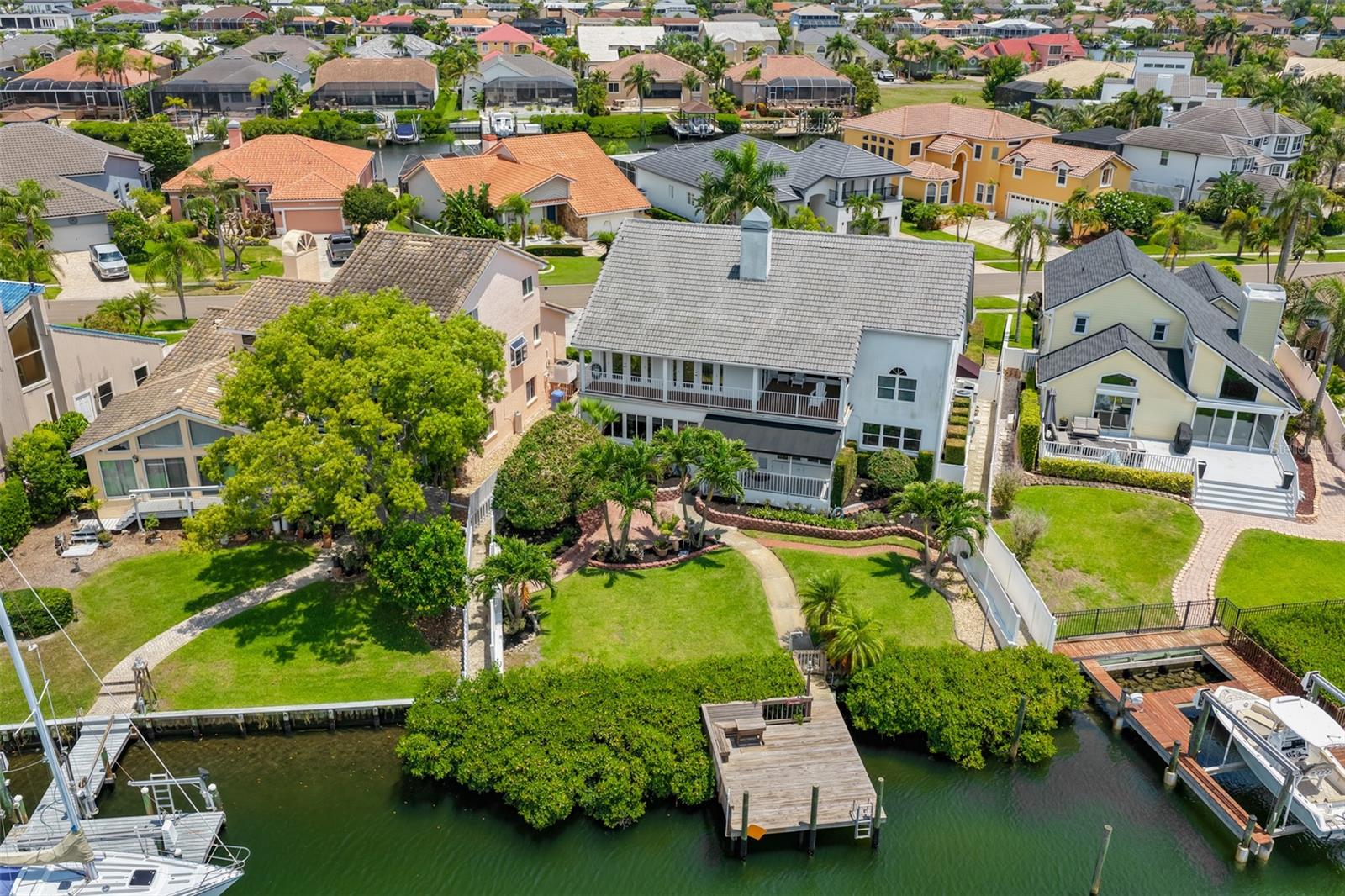 929 SYMPHONY ISLES BLVD, APOLLO BEACH, FL — photo 51