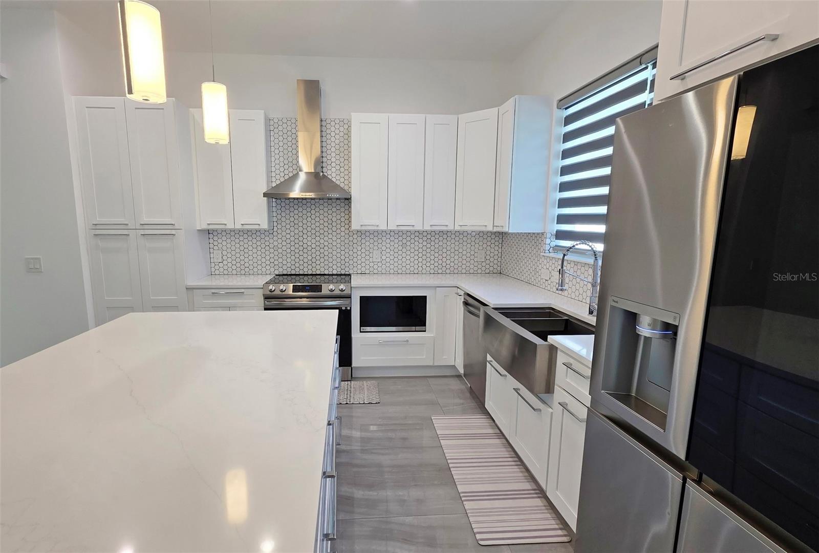 3017 PINE ST, BRADENTON, FL — photo 10
