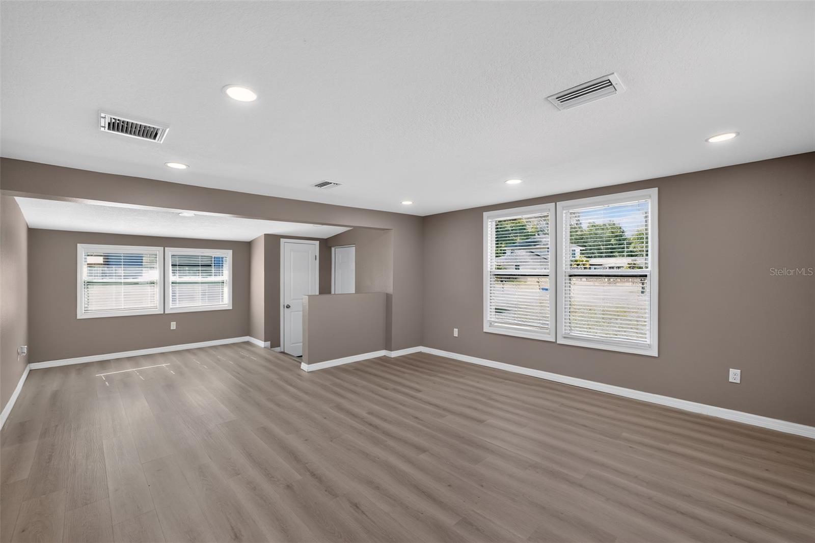 4521 41ST AVE N, ST PETERSBURG, FL — photo 6