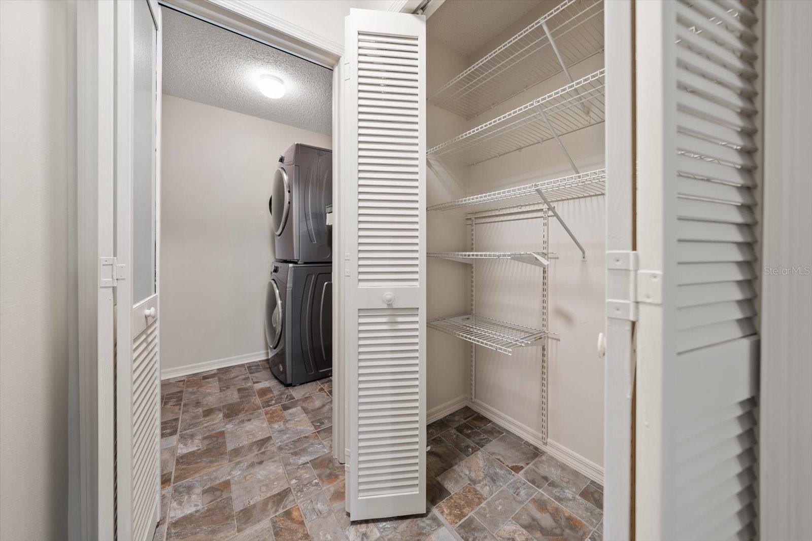 2069 LAKEVIEW DR, CLEARWATER, FL — photo 17