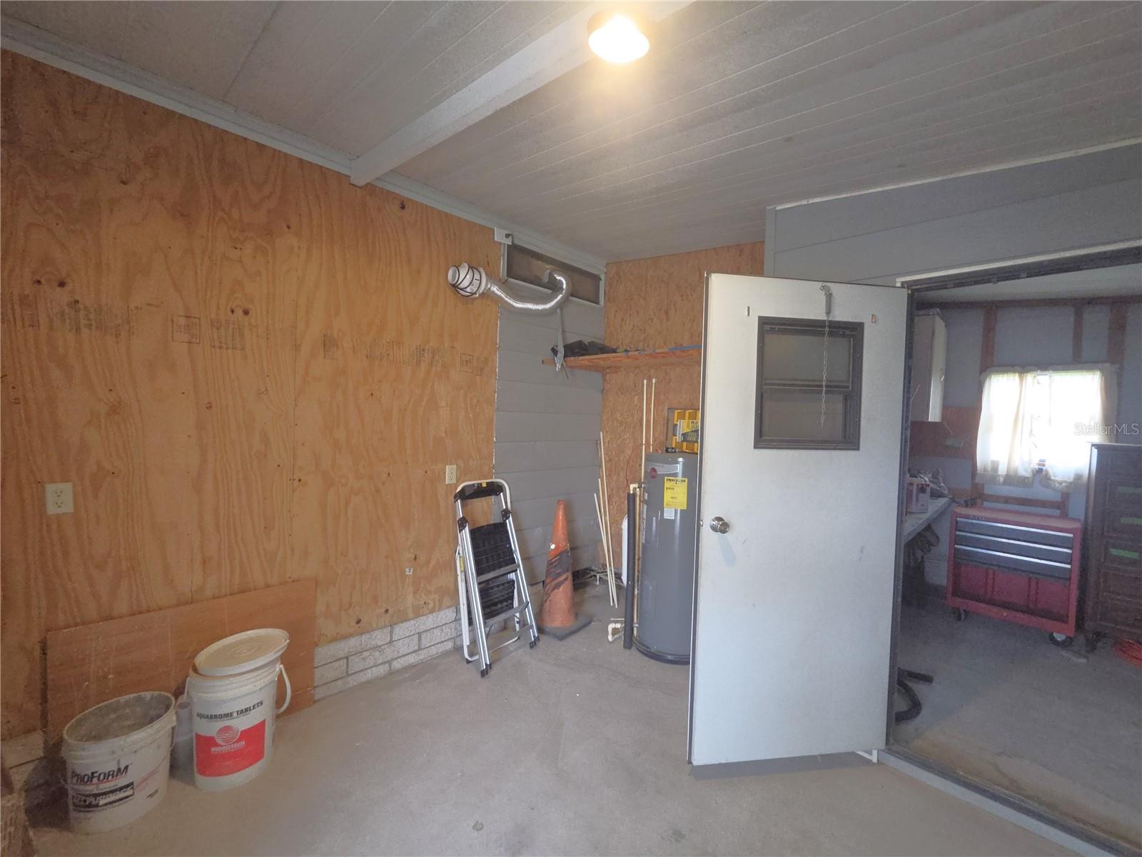 332 VICTORIA DR, HAINES CITY, FL — photo 12
