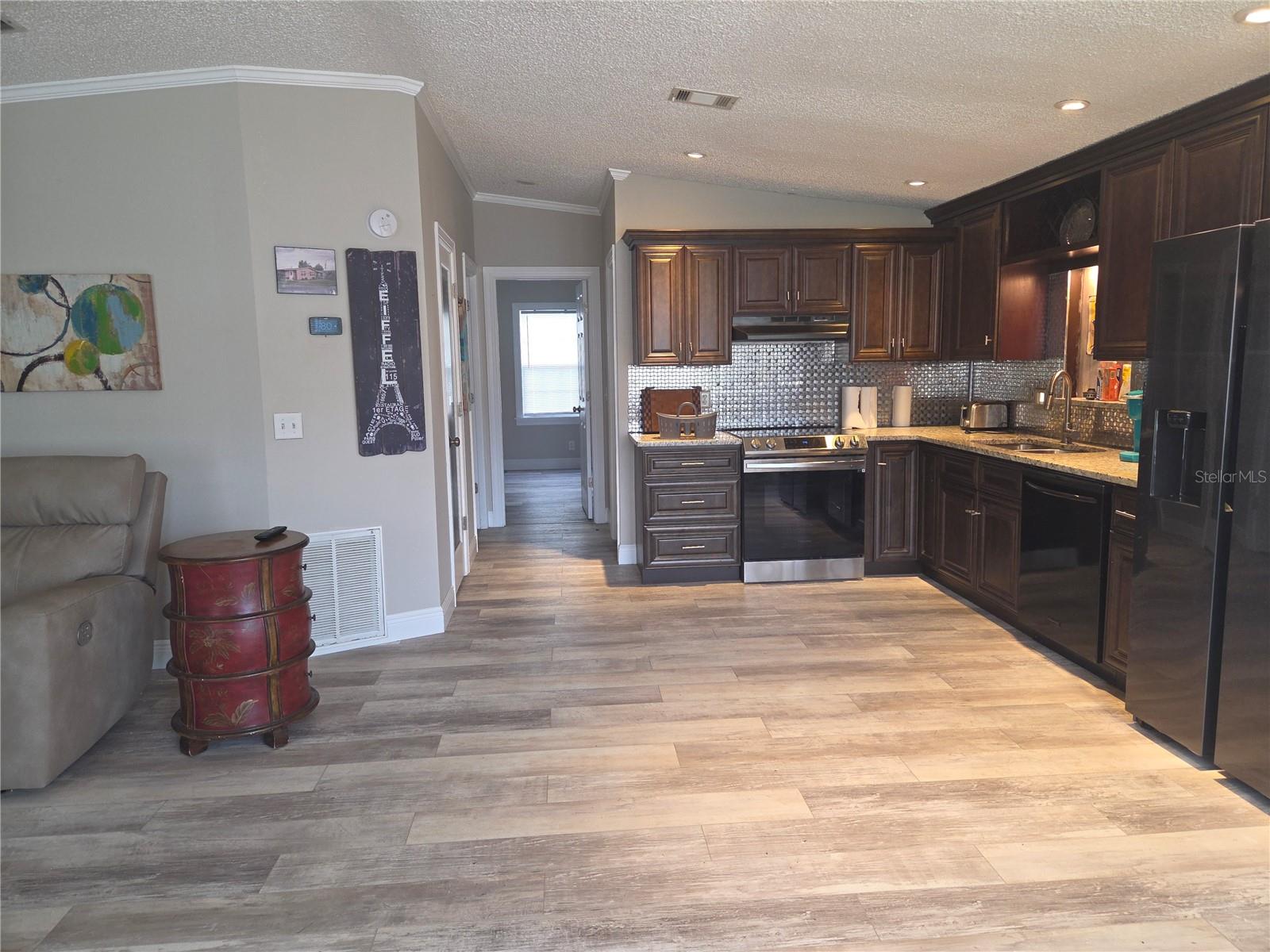 332 VICTORIA DR, HAINES CITY, FL — photo 19