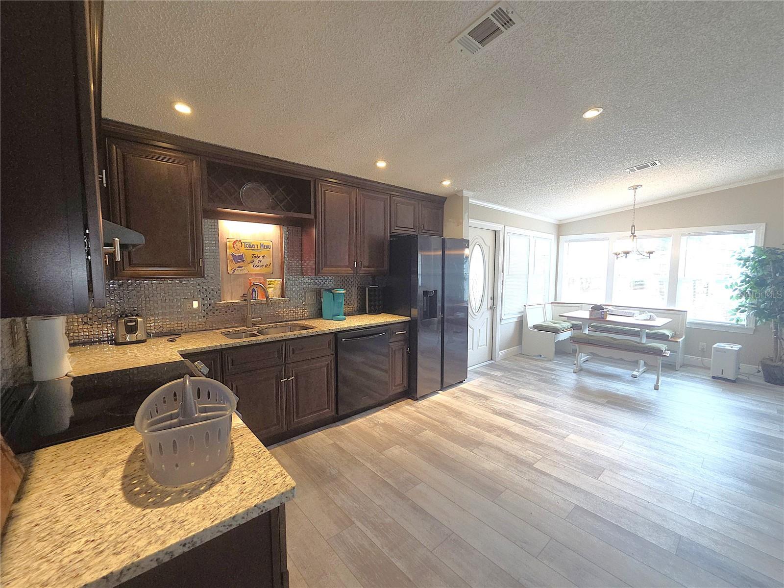 332 VICTORIA DR, HAINES CITY, FL — photo 48