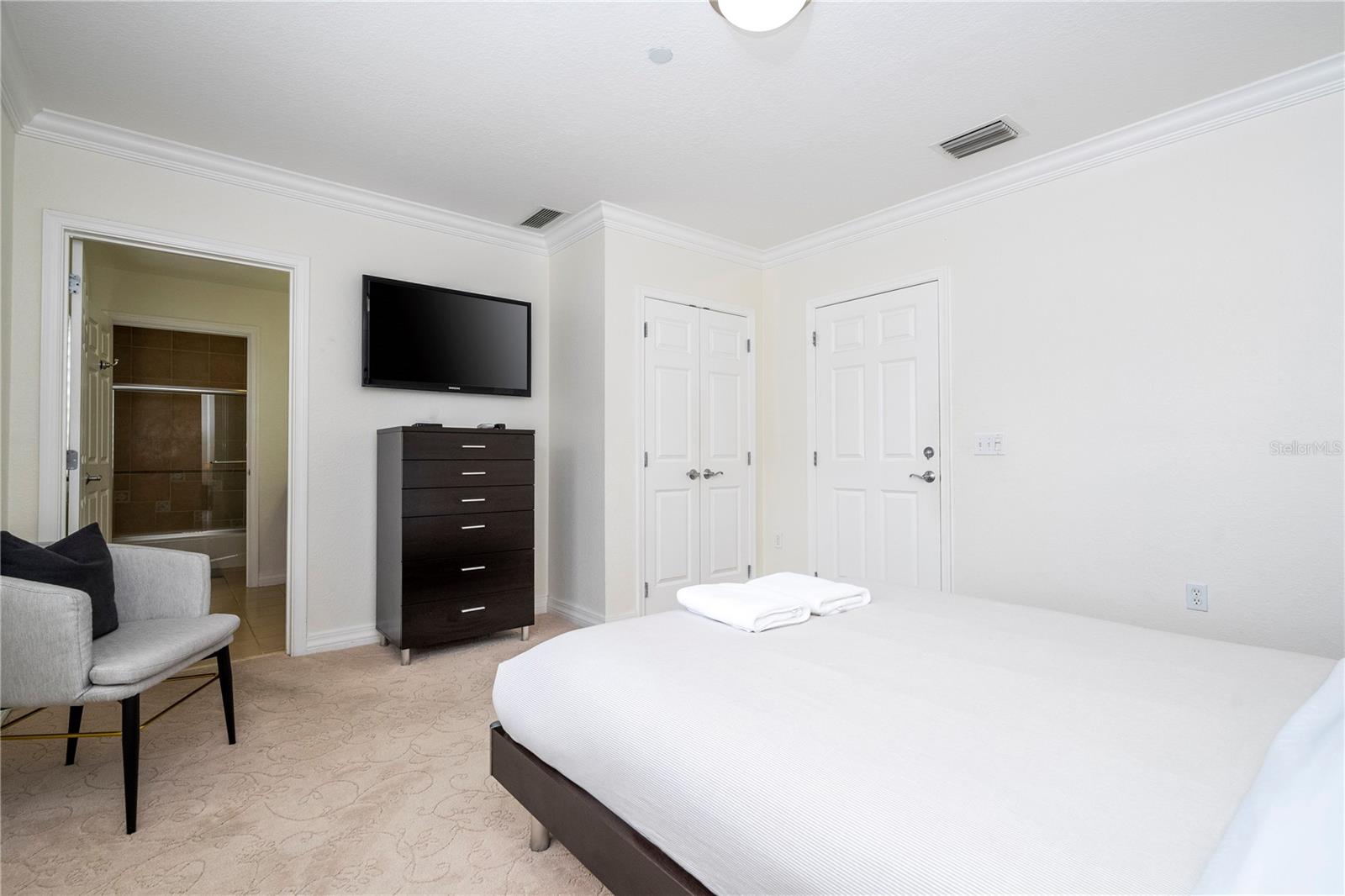7659 WHISPER WAY #304, REUNION, FL — photo 17