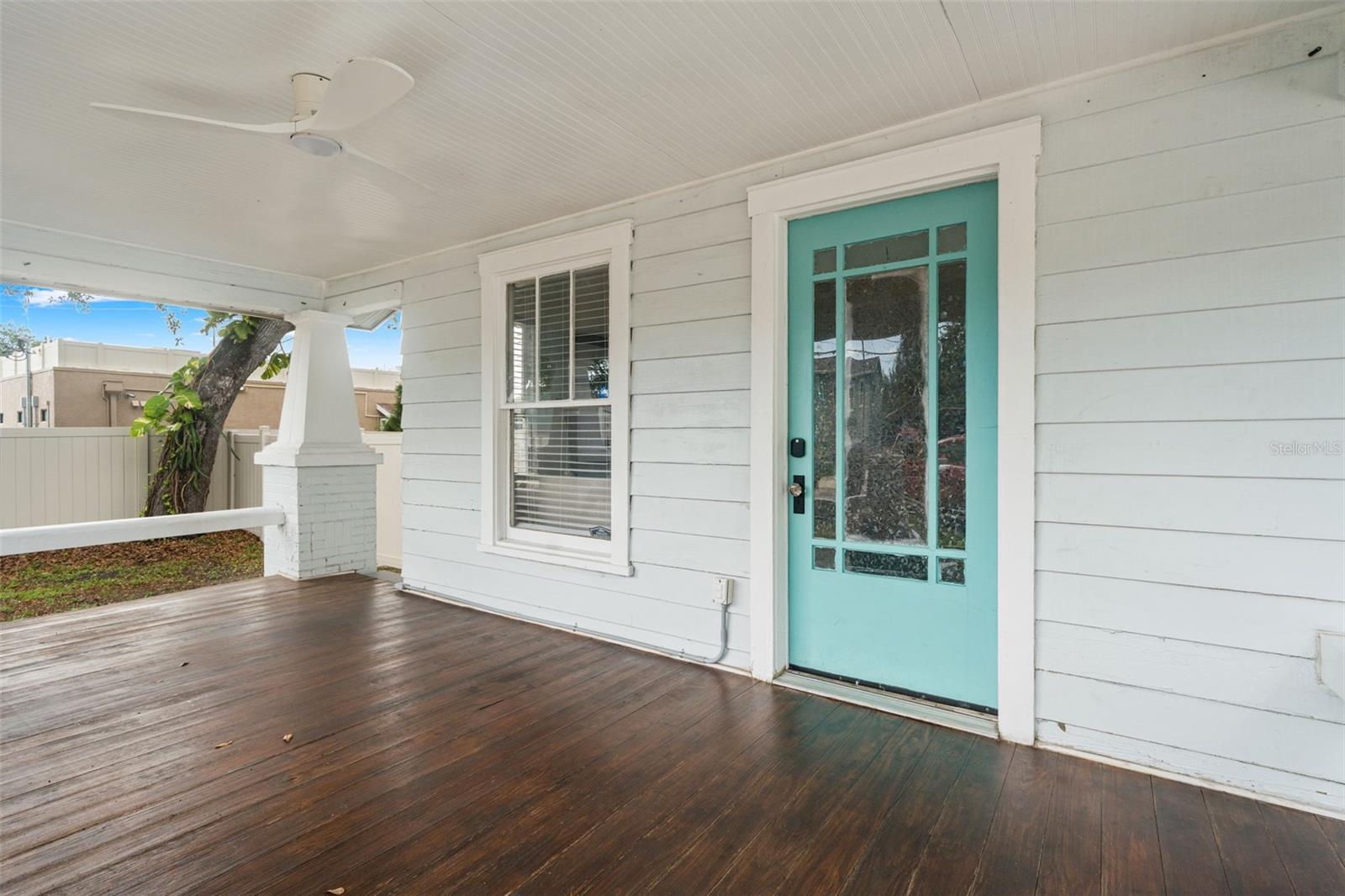 102 W NORTH ST, TAMPA, FL — photo 3