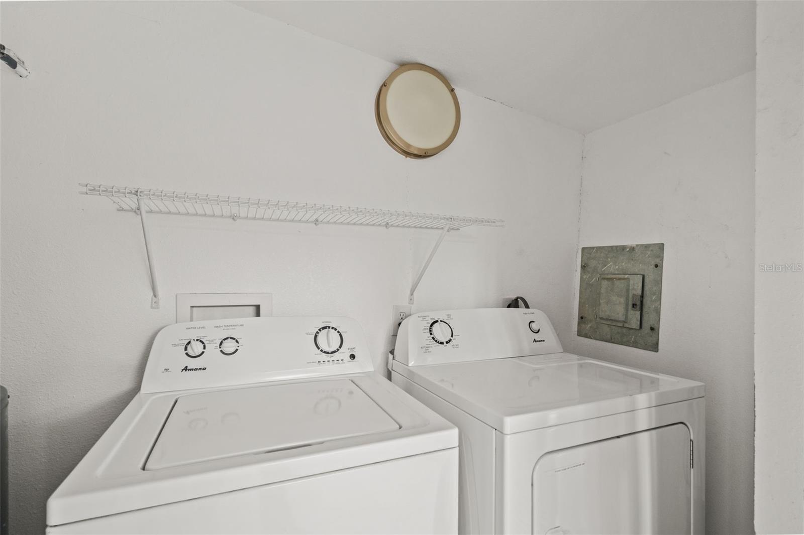 102 W NORTH ST, TAMPA, FL — photo 35