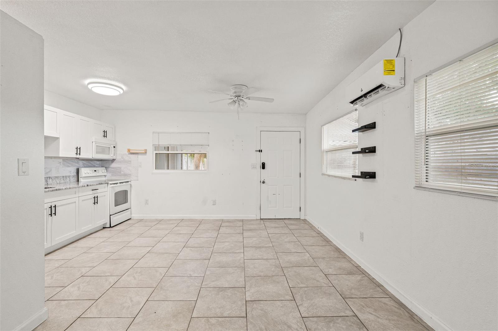 102 W NORTH ST, TAMPA, FL — photo 39