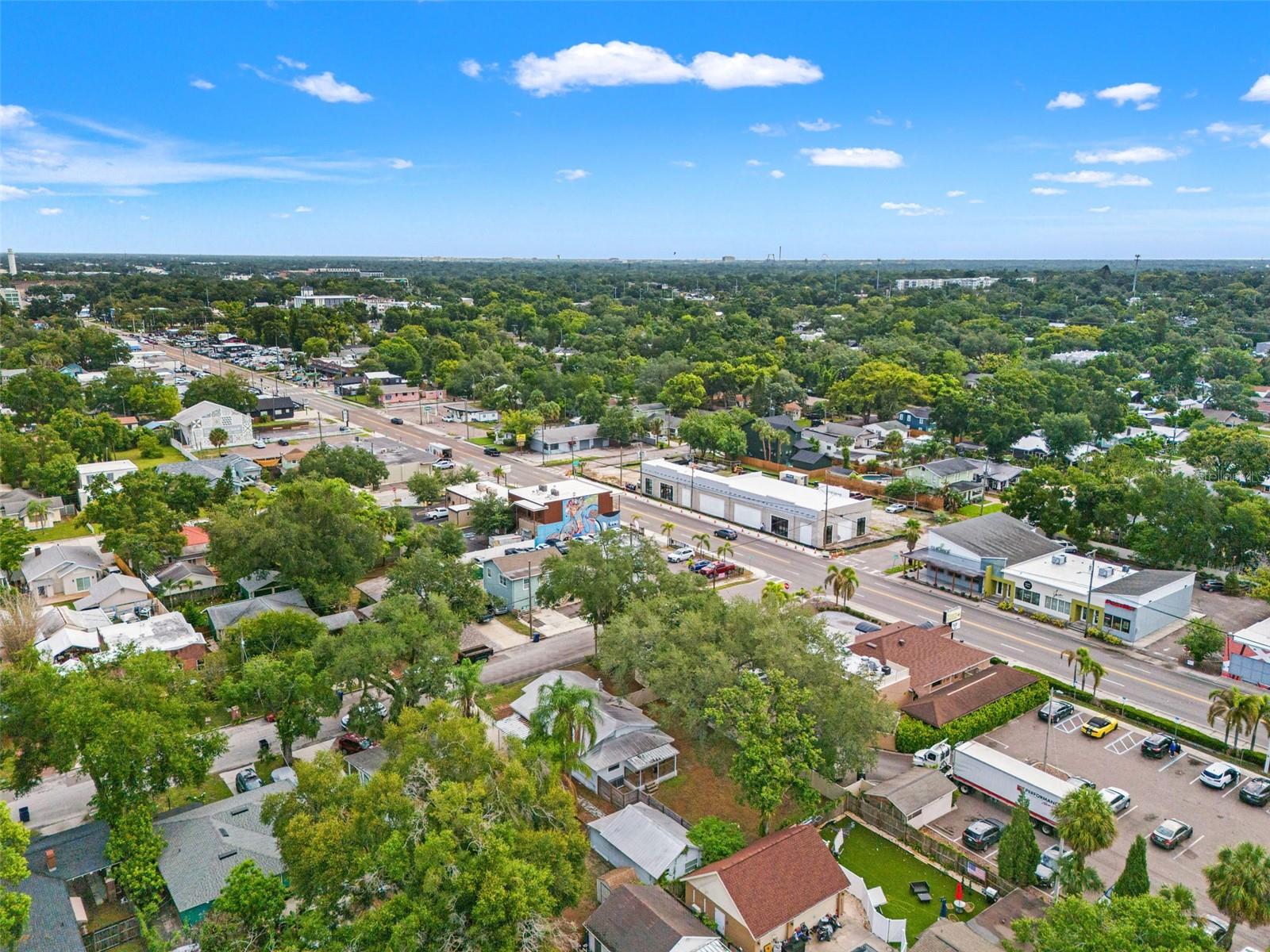 102 W NORTH ST, TAMPA, FL — photo 45