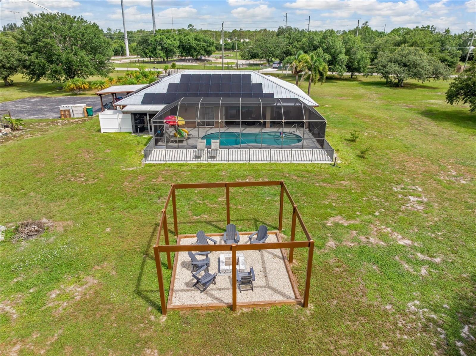 8200 CLEVELAND DR, PUNTA GORDA, FL — photo 9