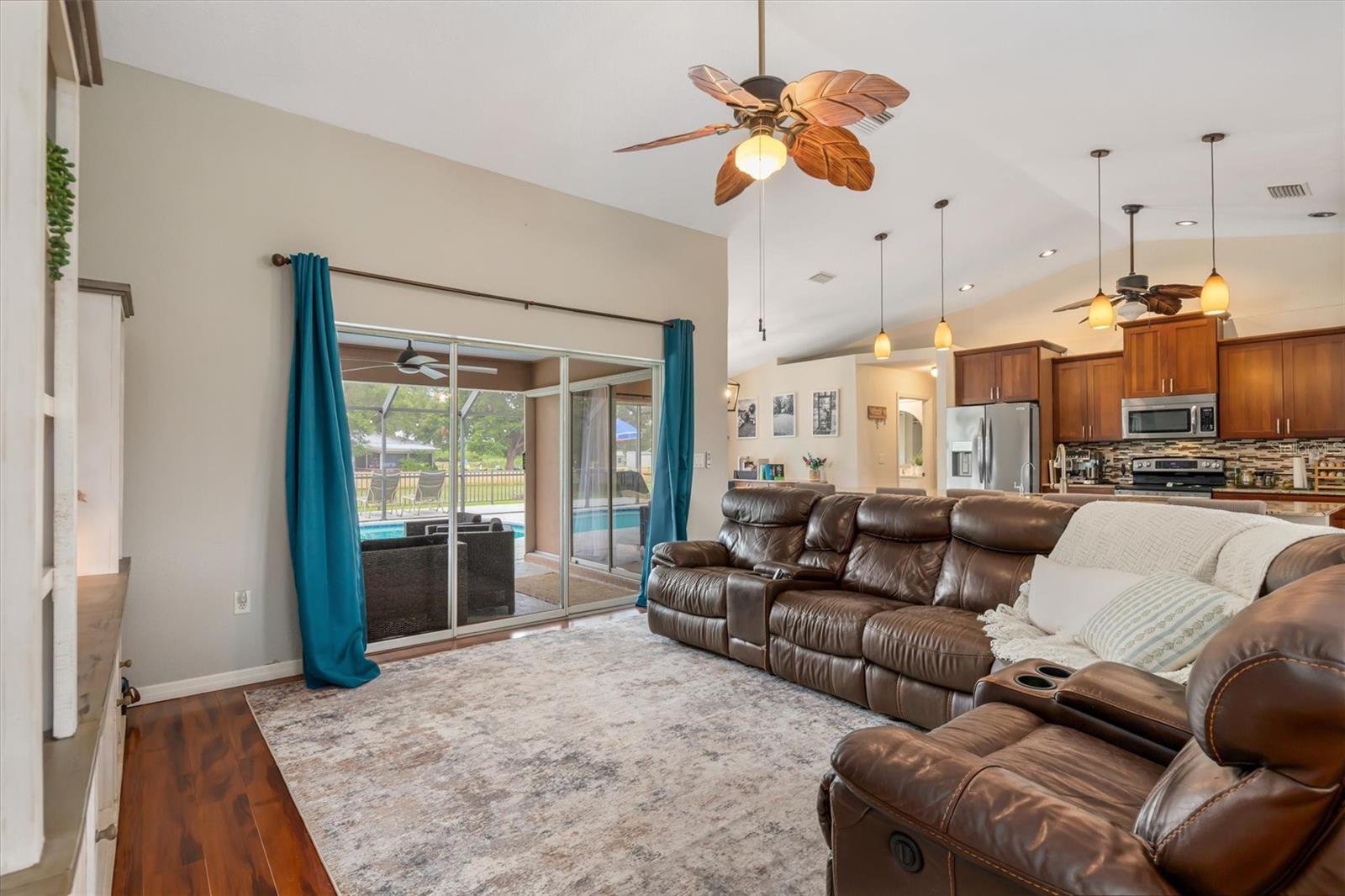 8200 CLEVELAND DR, PUNTA GORDA, FL — photo 11