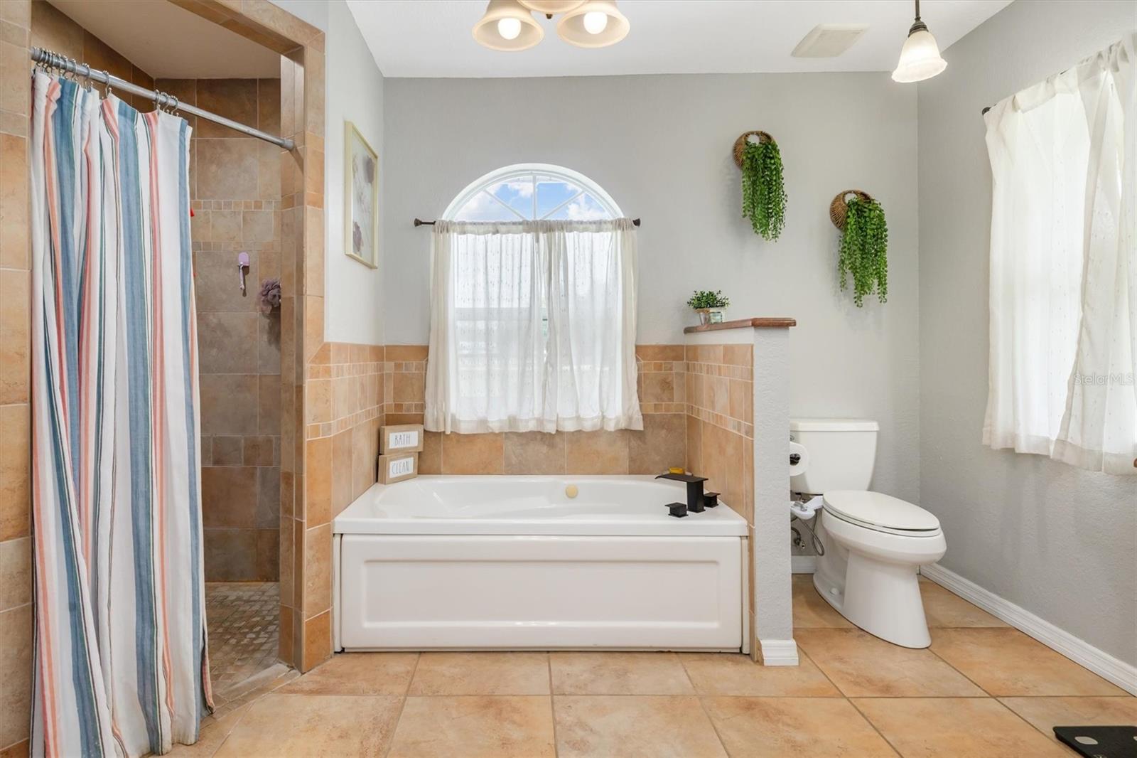 8200 CLEVELAND DR, PUNTA GORDA, FL — photo 24