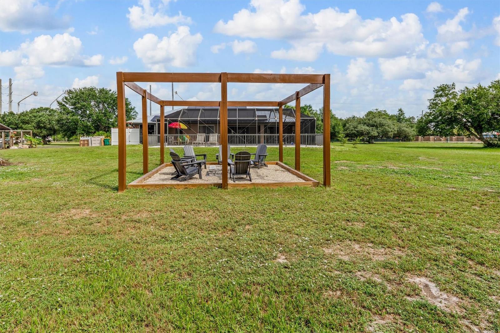 8200 CLEVELAND DR, PUNTA GORDA, FL — photo 39