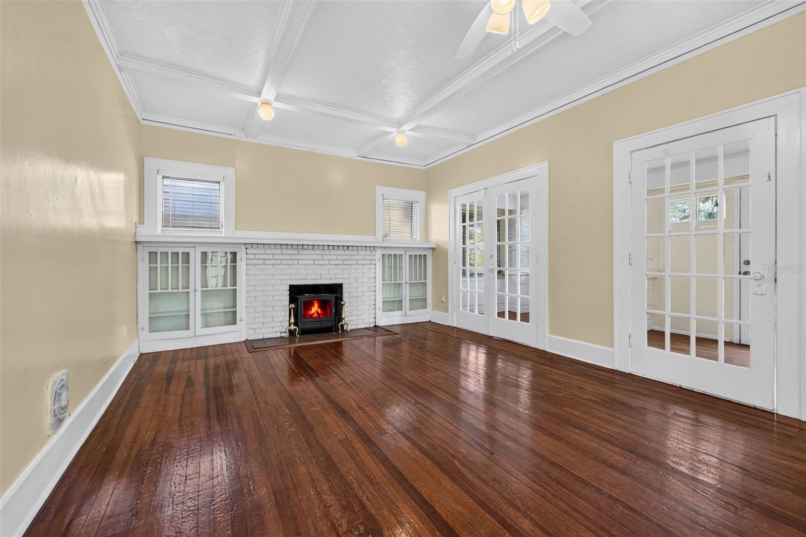 2800 2ND AVE N, ST PETERSBURG, FL — photo 5
