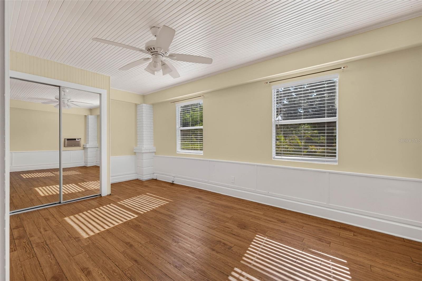 2800 2ND AVE N, ST PETERSBURG, FL — photo 9