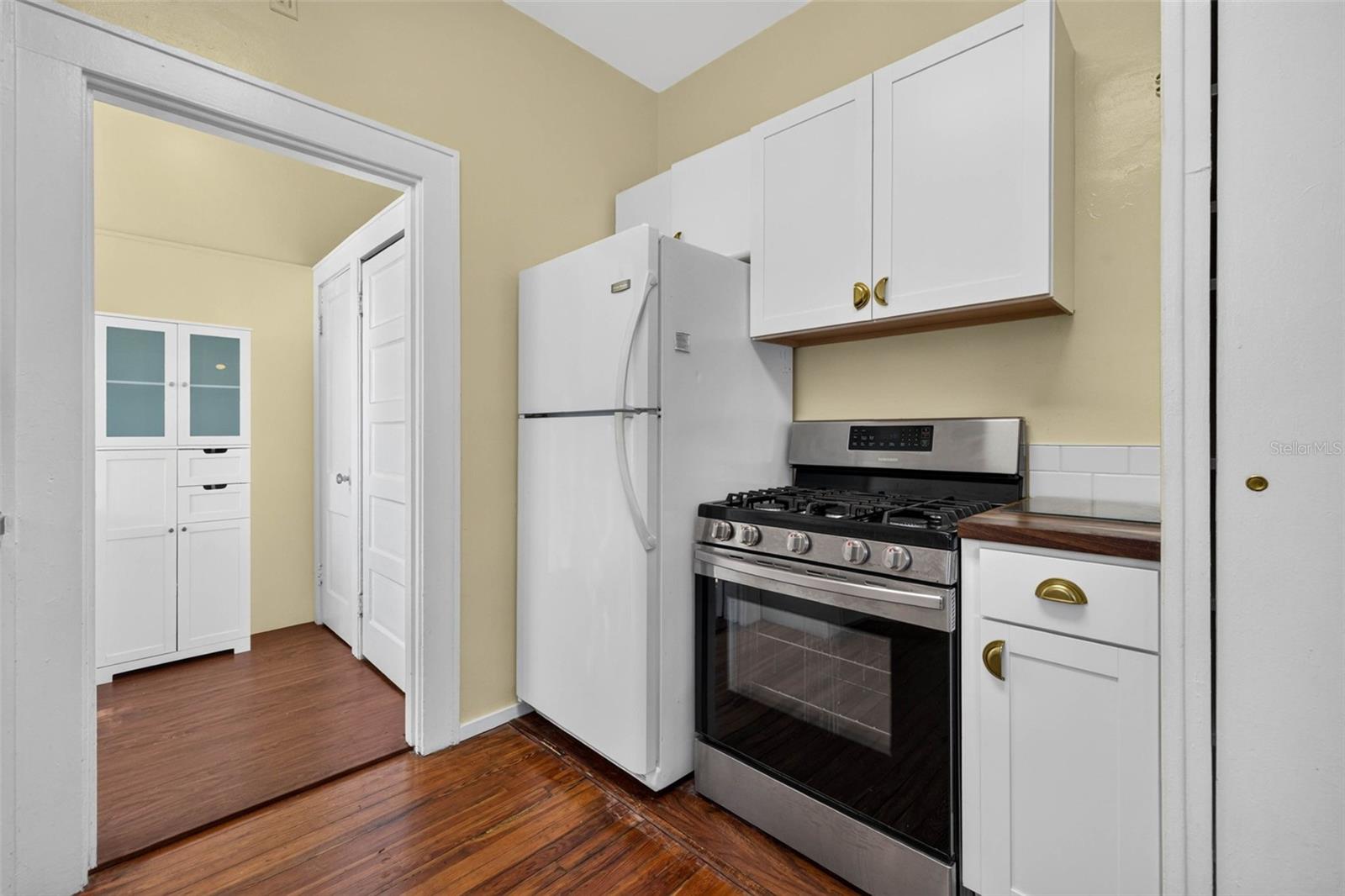 2800 2ND AVE N, ST PETERSBURG, FL — photo 12