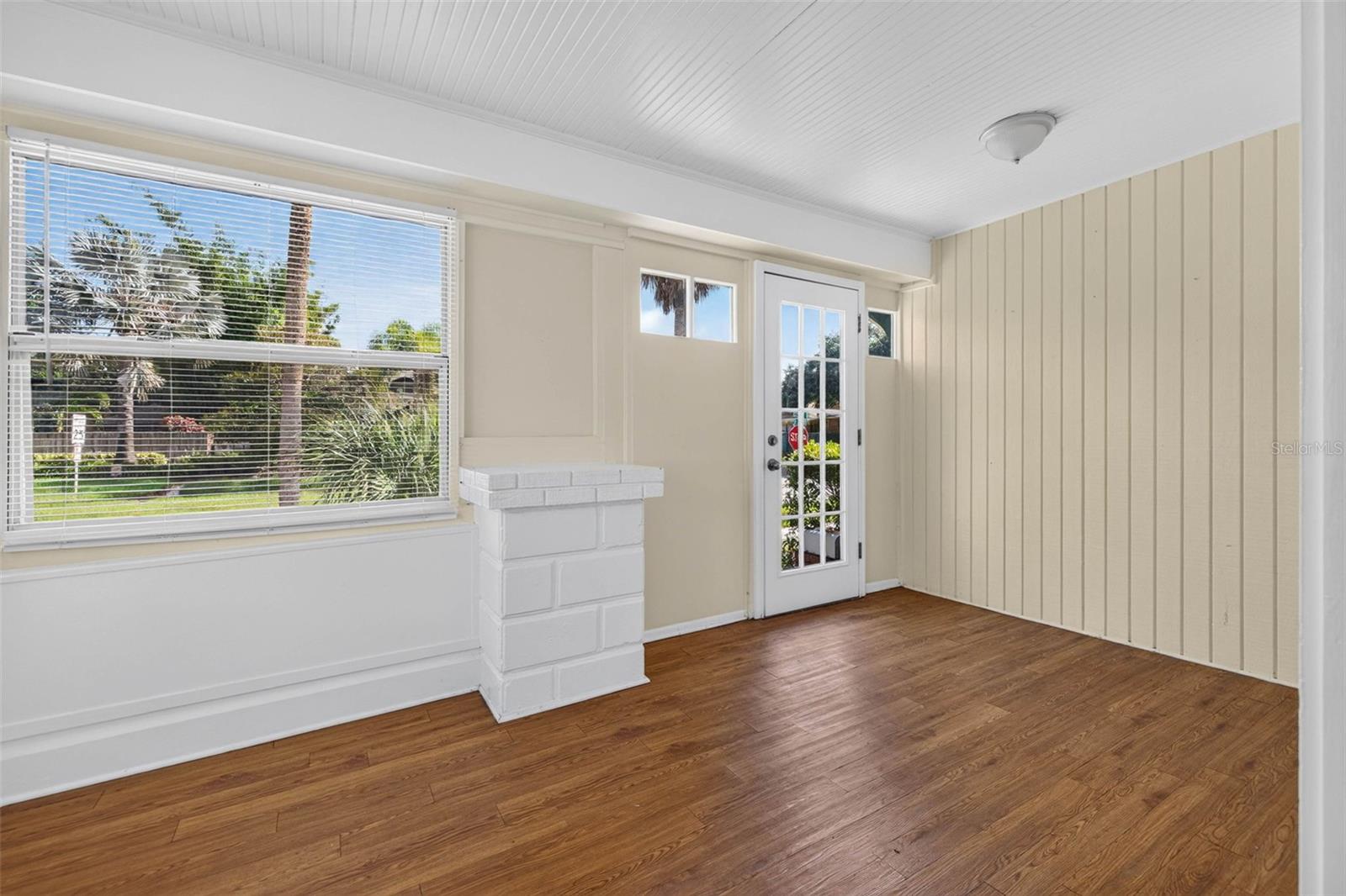 2800 2ND AVE N, ST PETERSBURG, FL — photo 15