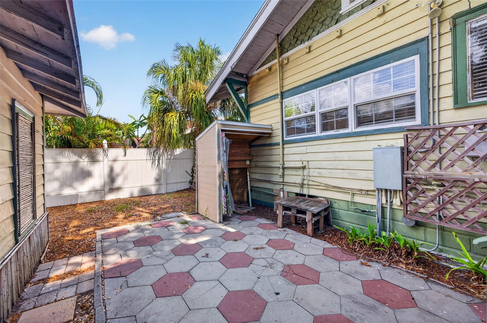 2800 2ND AVE N, ST PETERSBURG, FL — photo 32