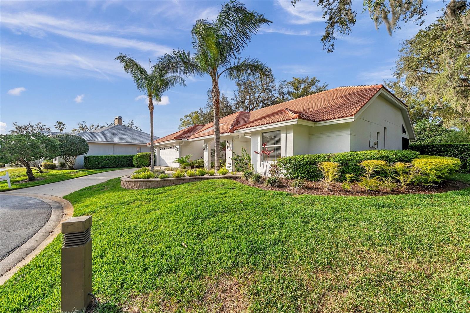 5473 BLUE HERON LN, WESLEY CHAPEL, FL — photo 2