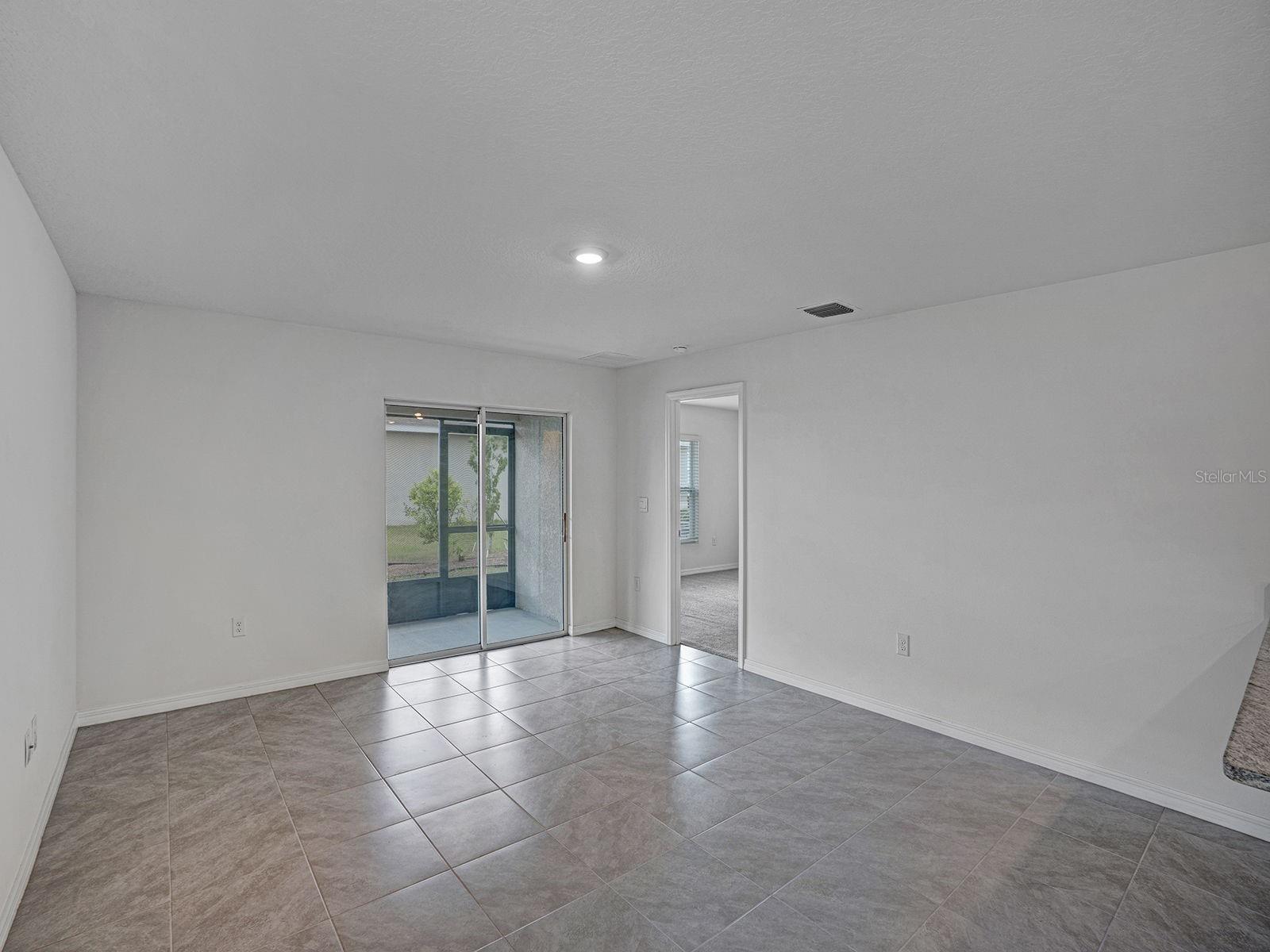 5586 LOGAN CAVE AVE, WIMAUMA, FL — photo 13