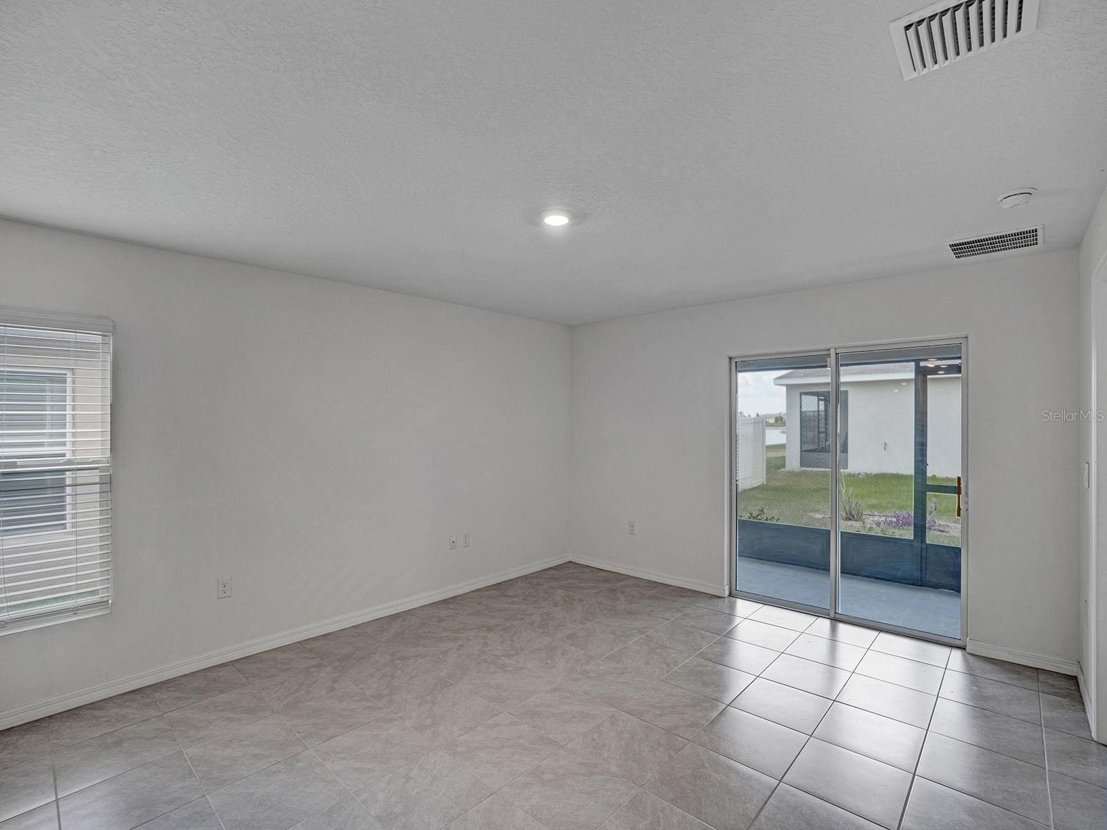 5586 LOGAN CAVE AVE, WIMAUMA, FL — photo 14