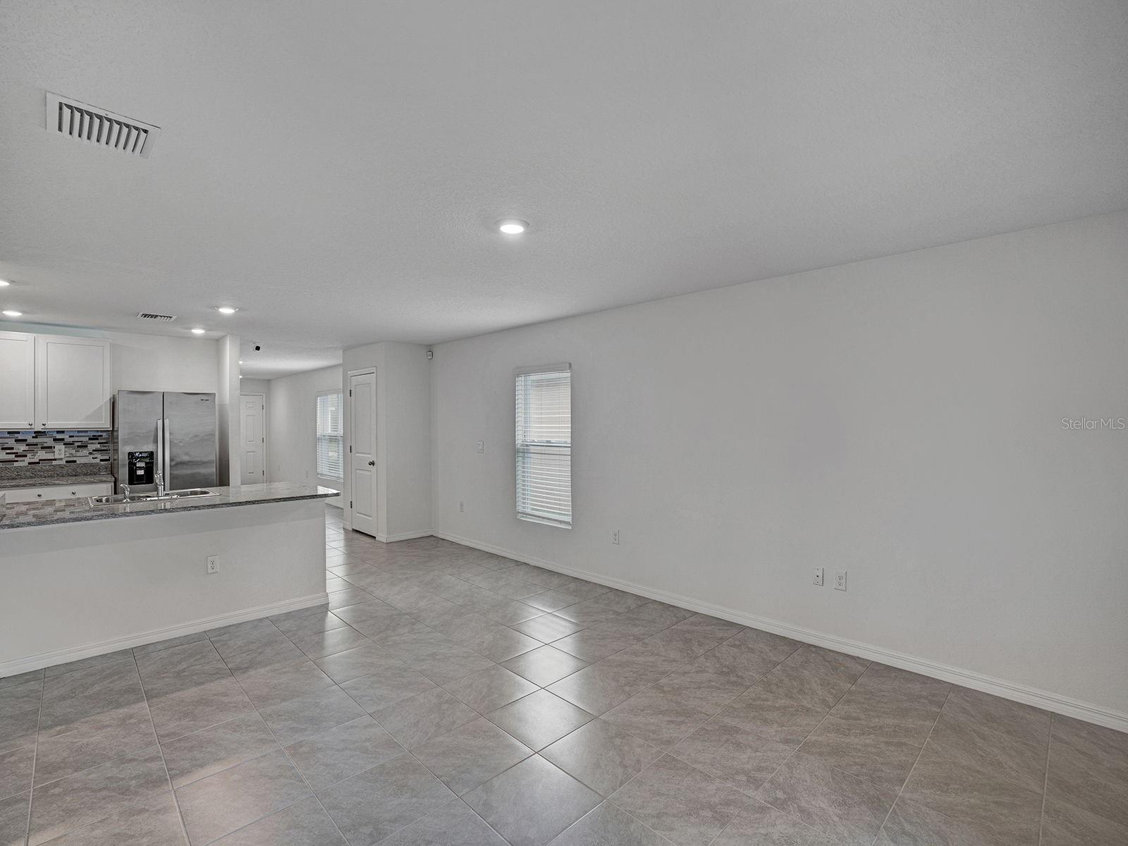 5586 LOGAN CAVE AVE, WIMAUMA, FL — photo 15
