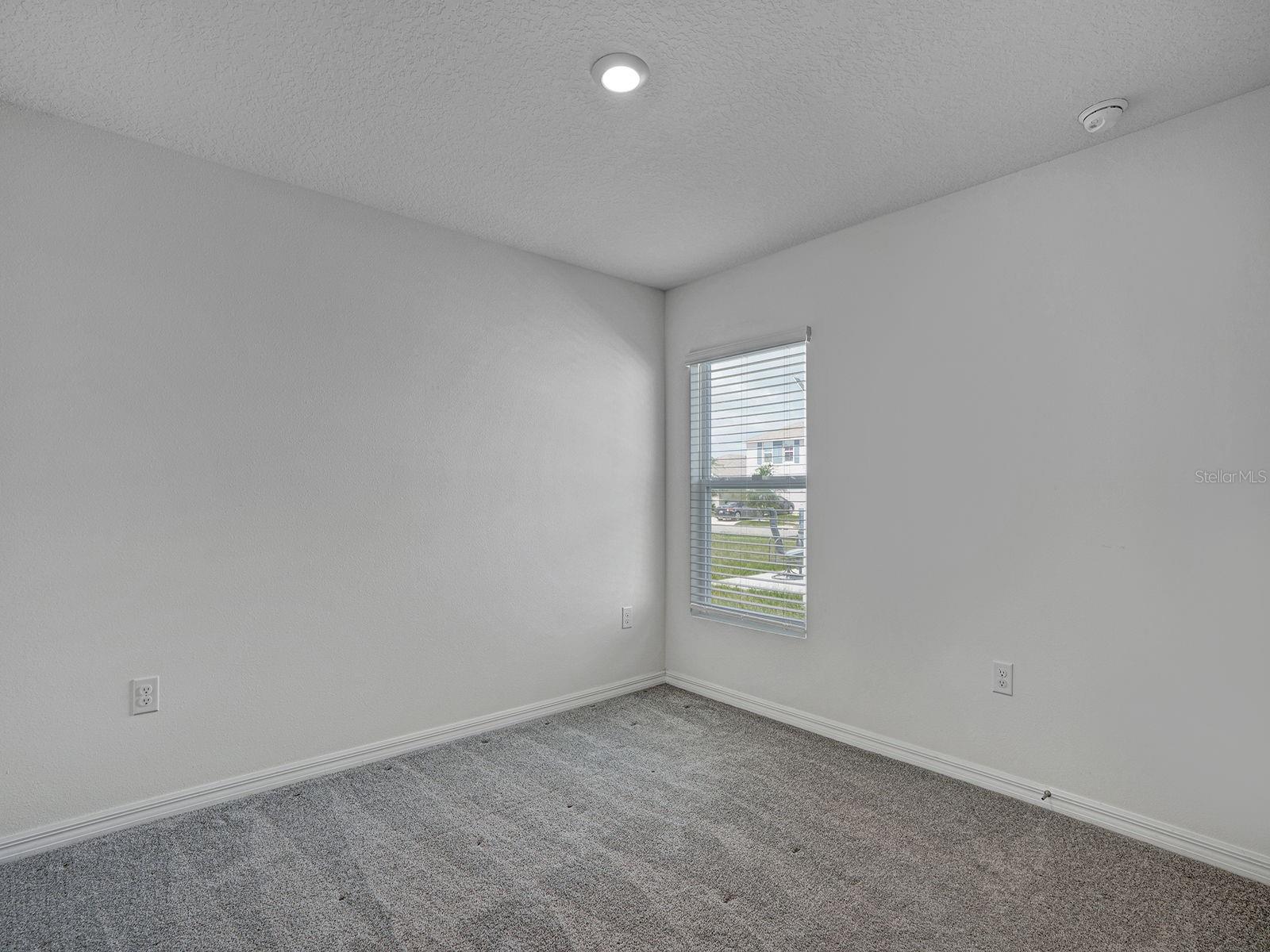 5586 LOGAN CAVE AVE, WIMAUMA, FL — photo 30