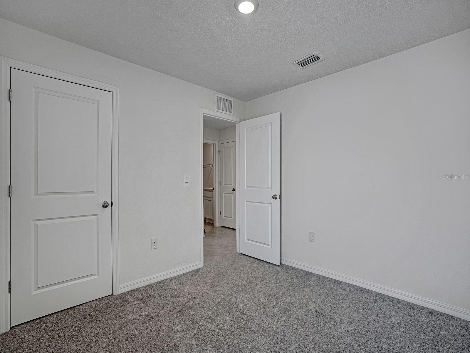 5586 LOGAN CAVE AVE, WIMAUMA, FL — photo 32