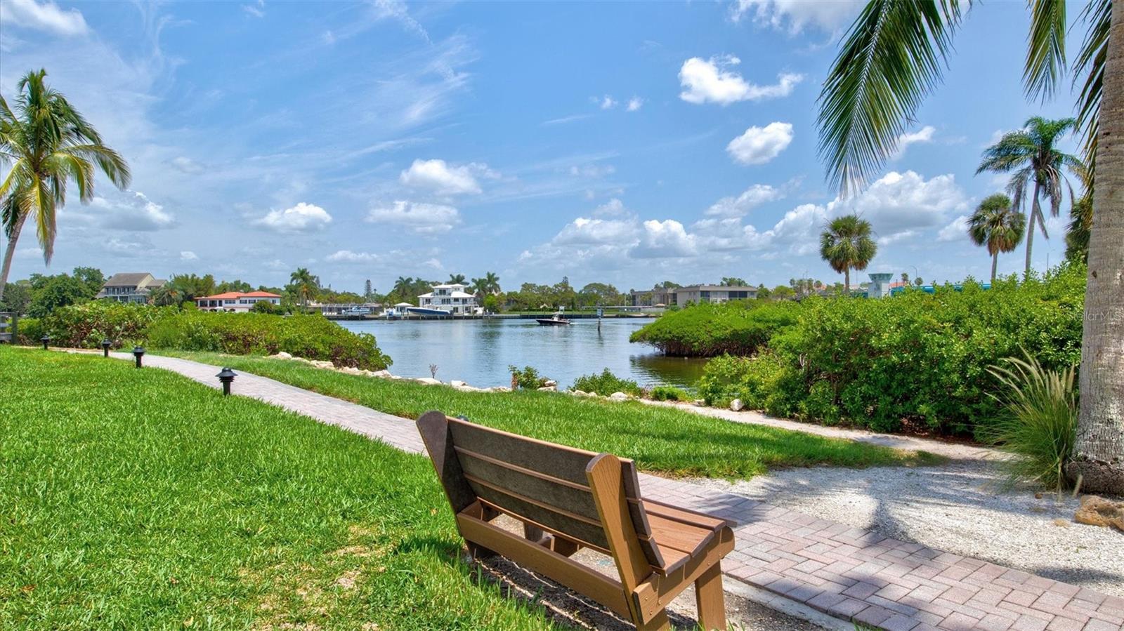 1700 COVE II PL #310, SARASOTA, FL — photo 40