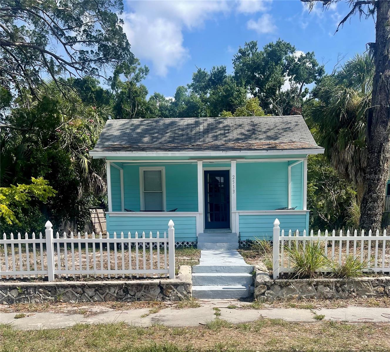 2513 8TH AVE W, BRADENTON, FL