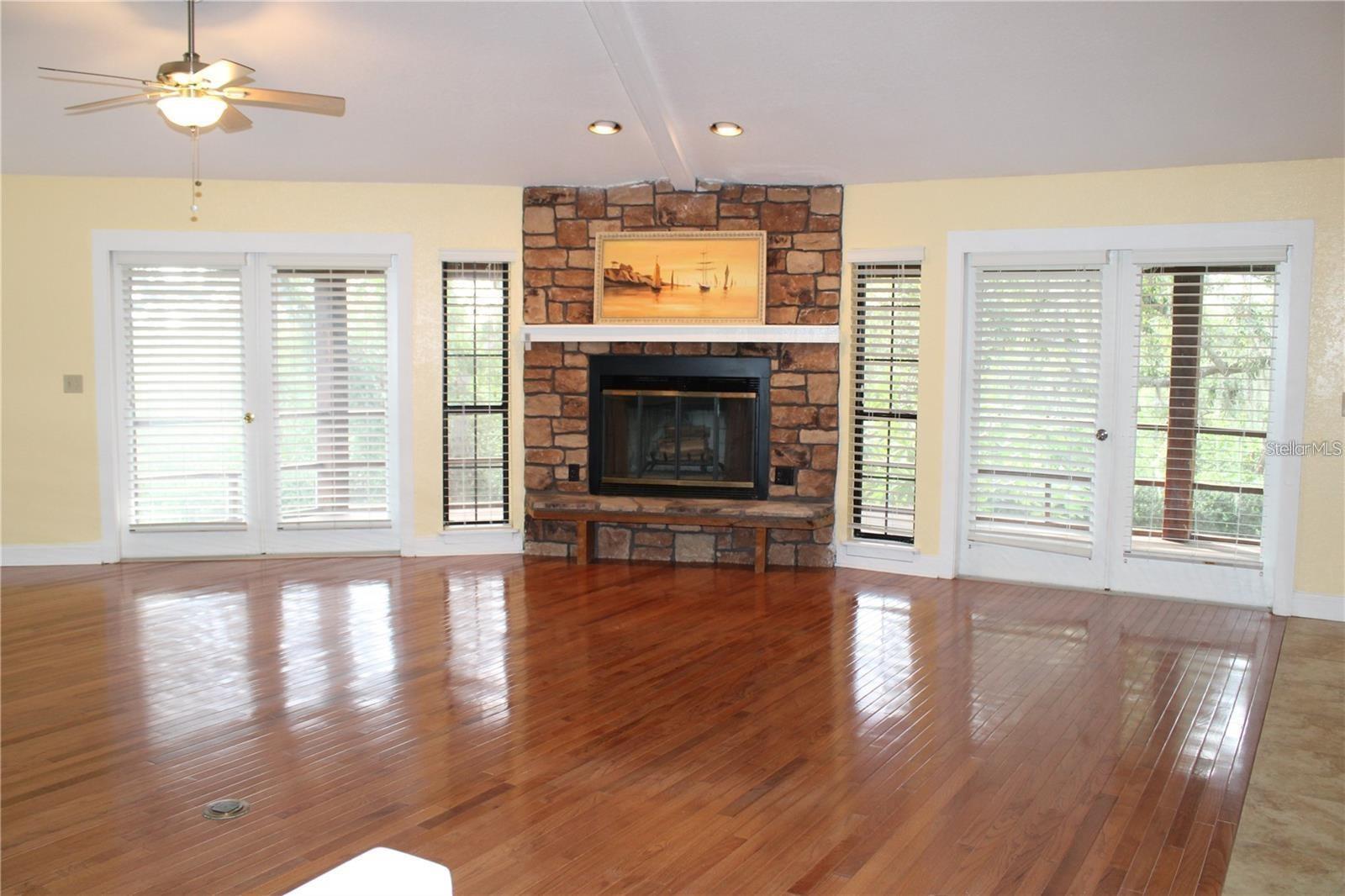5828 OAKHURST DR, SEMINOLE, FL — photo 7