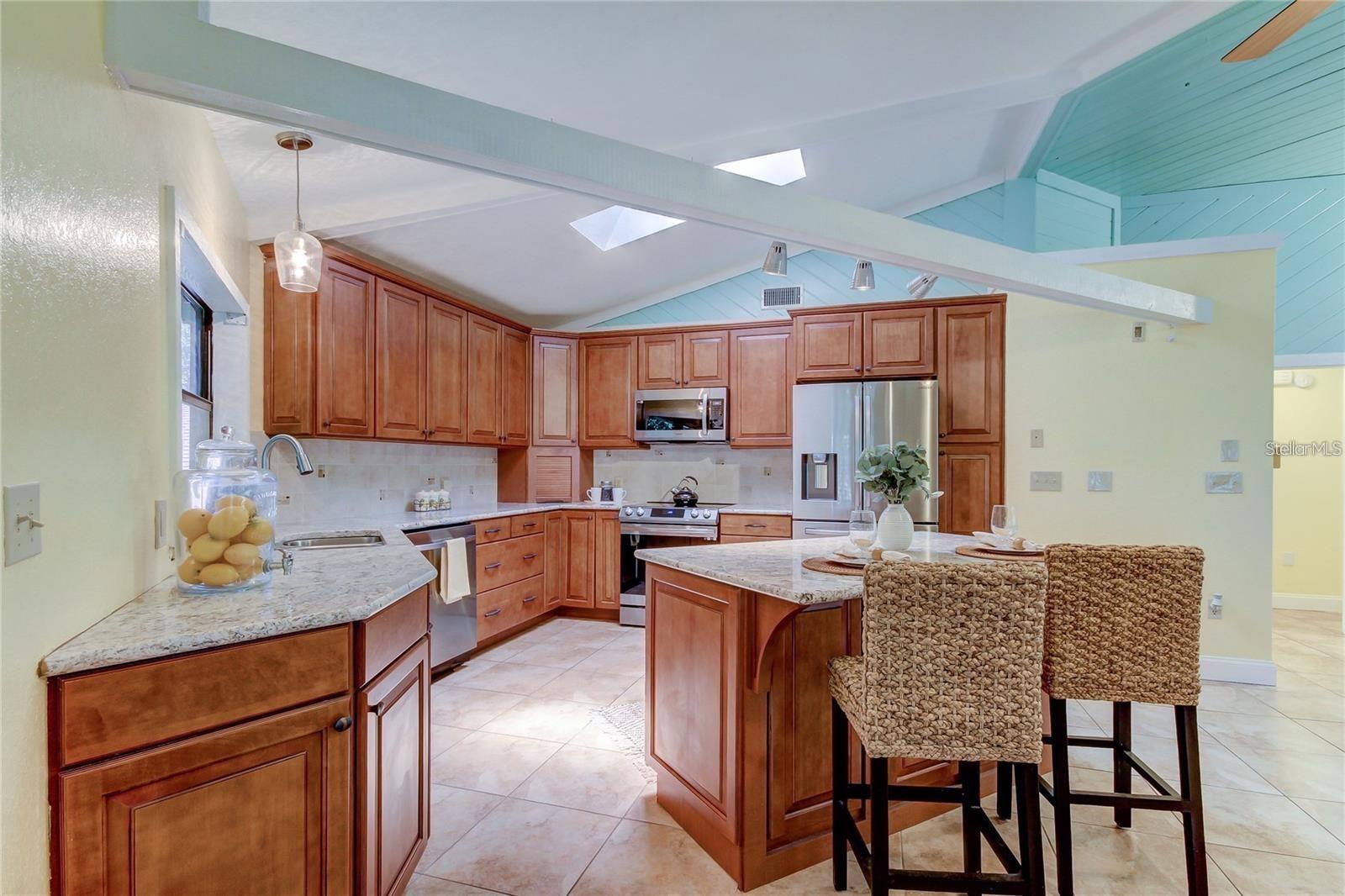 5828 OAKHURST DR, SEMINOLE, FL — photo 8