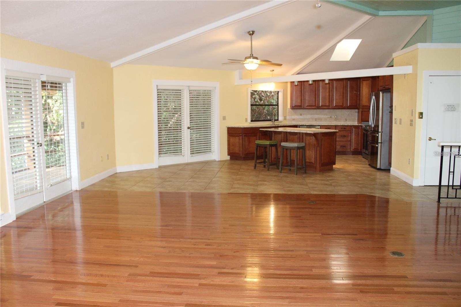 5828 OAKHURST DR, SEMINOLE, FL — photo 9