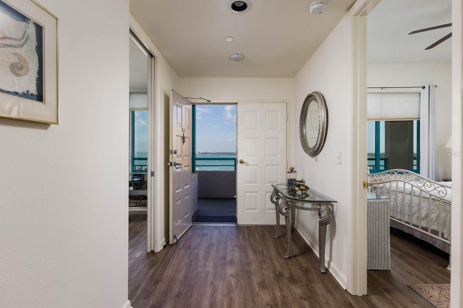 1560 GULF BLVD #1605, CLEARWATER BEACH, FL — photo 11