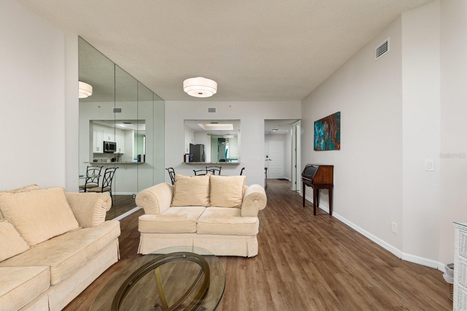 1560 GULF BLVD #1605, CLEARWATER BEACH, FL — photo 16