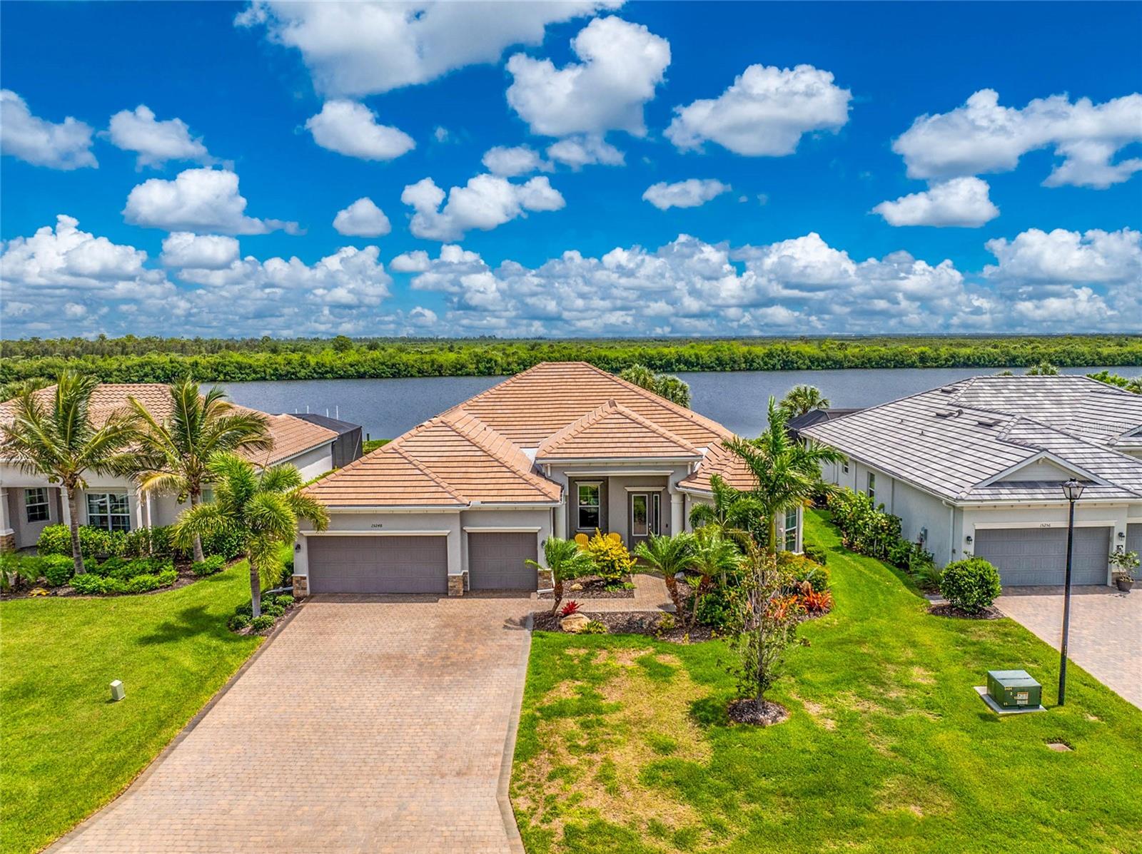 15248 SPANISH POINT DR, PORT CHARLOTTE, FL