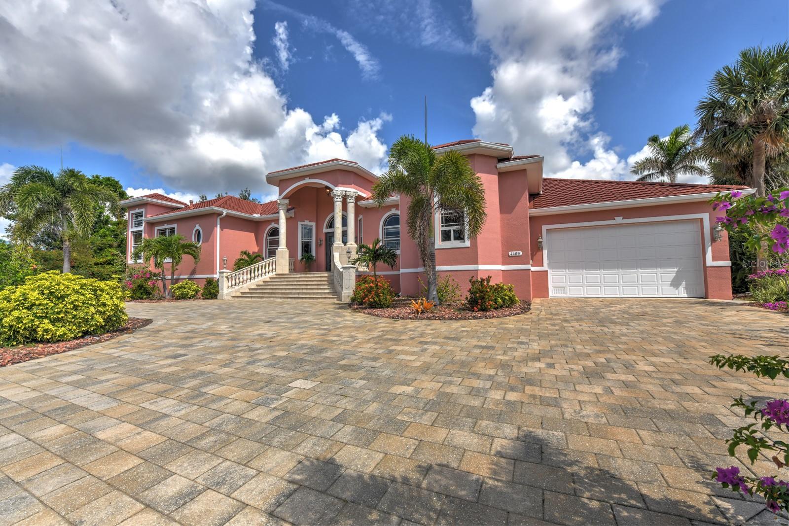 4409 CREWS CT, PORT CHARLOTTE, FL — photo 2