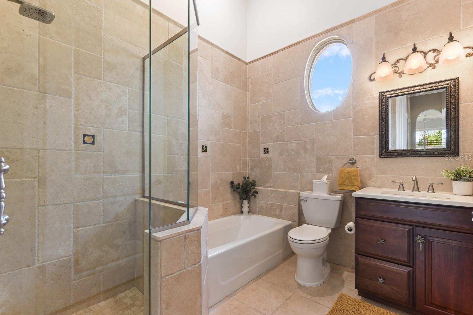 4409 CREWS CT, PORT CHARLOTTE, FL — photo 33