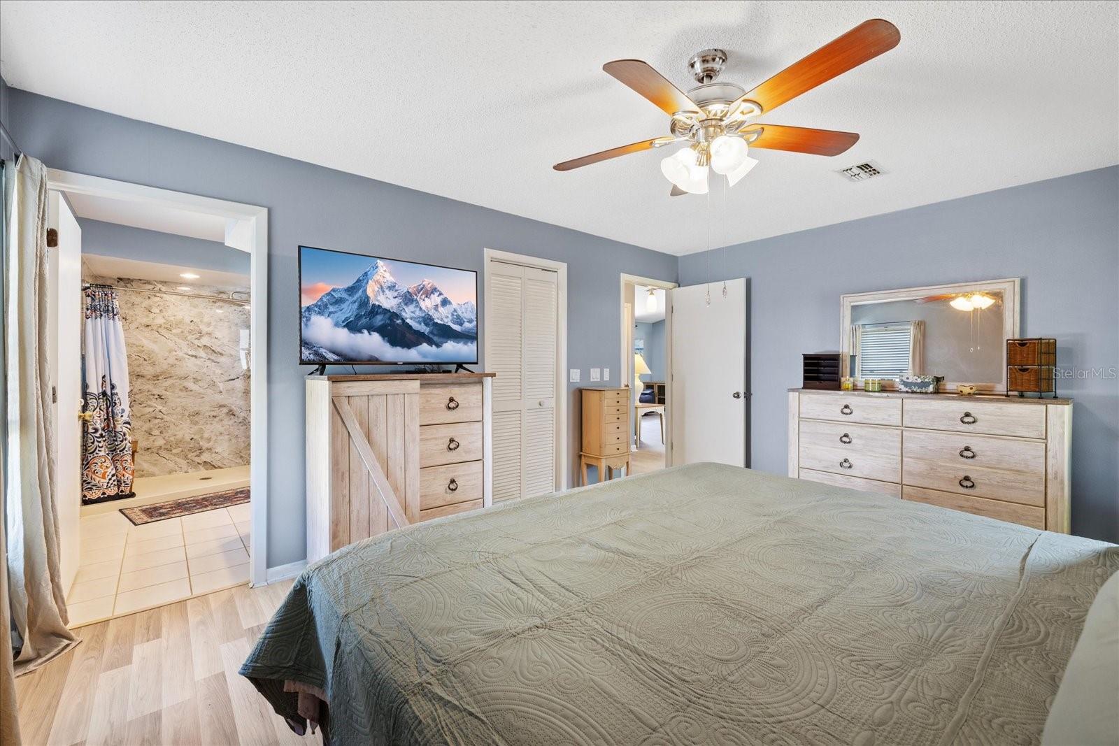 8166 WINDING OAK LN, SPRING HILL, FL — photo 5