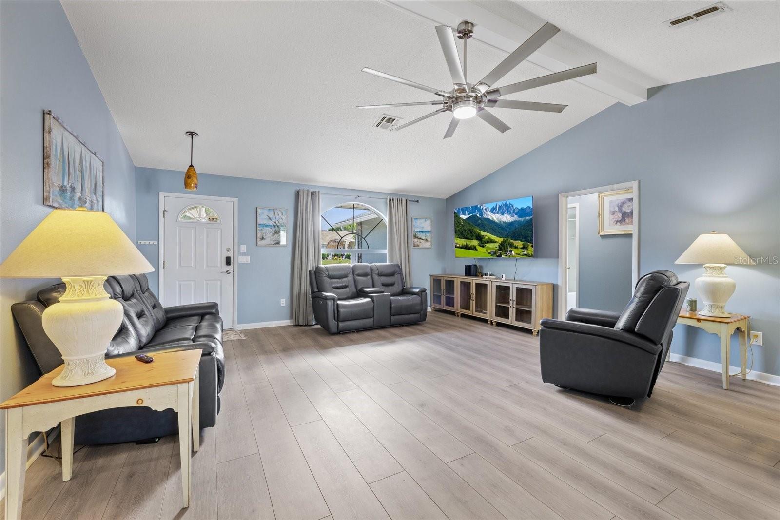 8166 WINDING OAK LN, SPRING HILL, FL — photo 9