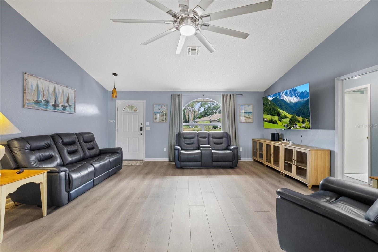 8166 WINDING OAK LN, SPRING HILL, FL — photo 10