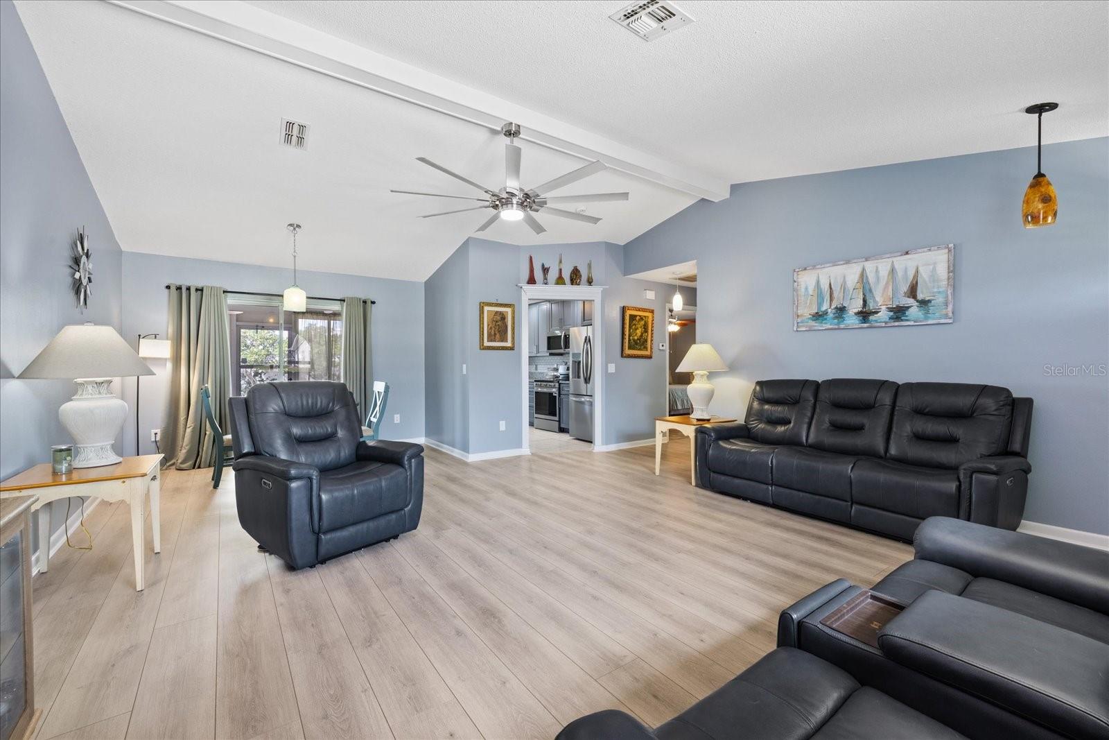 8166 WINDING OAK LN, SPRING HILL, FL — photo 11