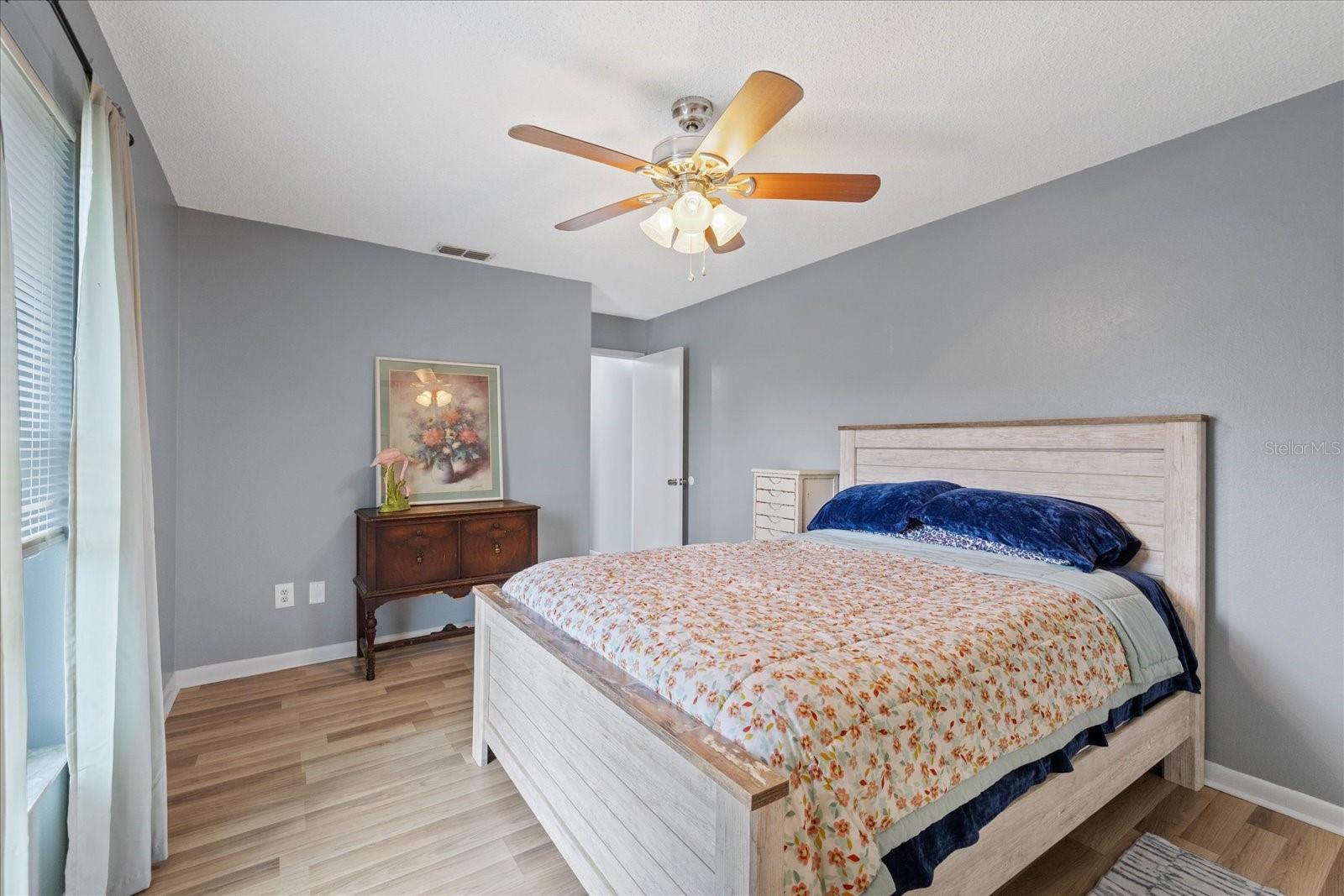 8166 WINDING OAK LN, SPRING HILL, FL — photo 28
