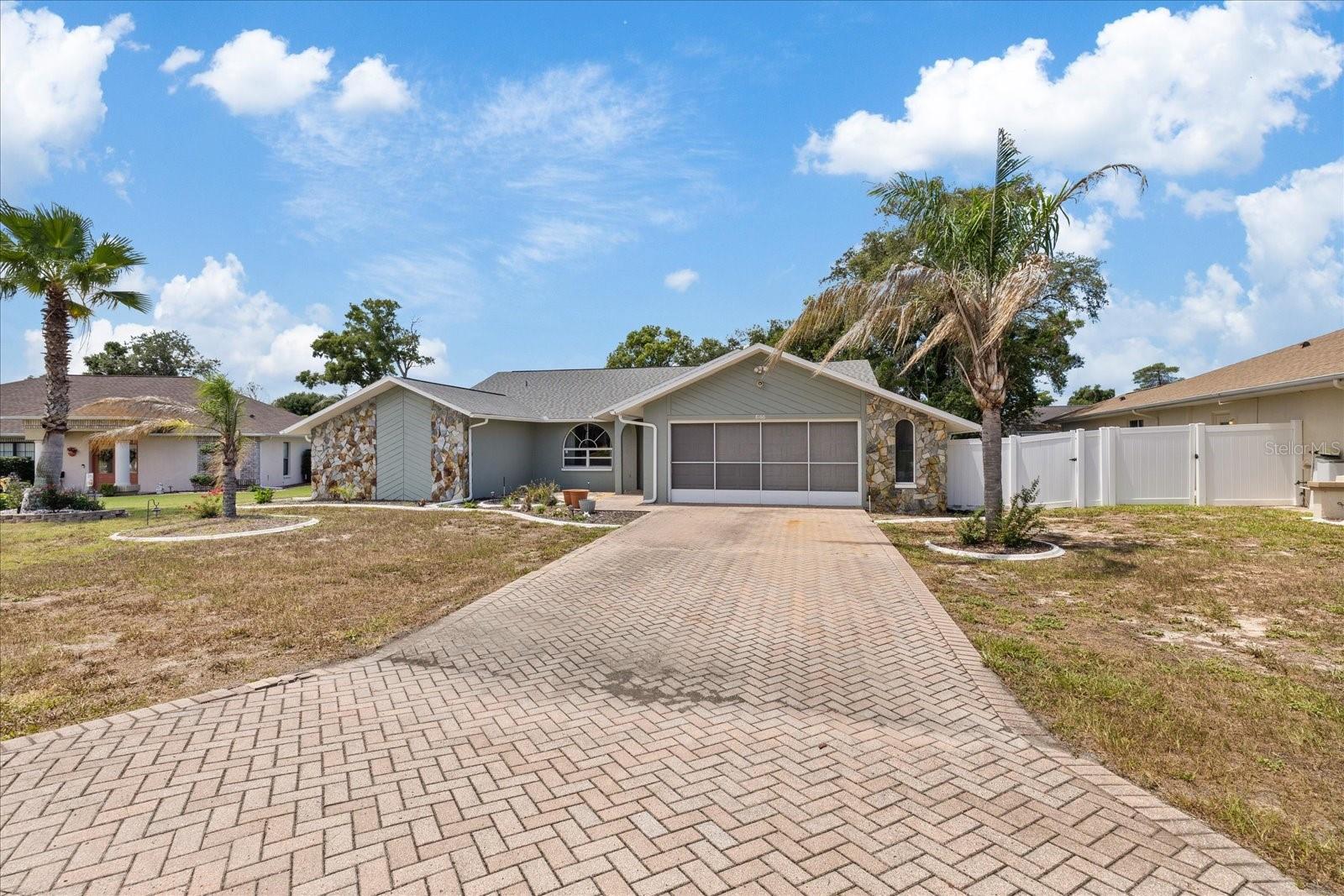 8166 WINDING OAK LN, SPRING HILL, FL — photo 53