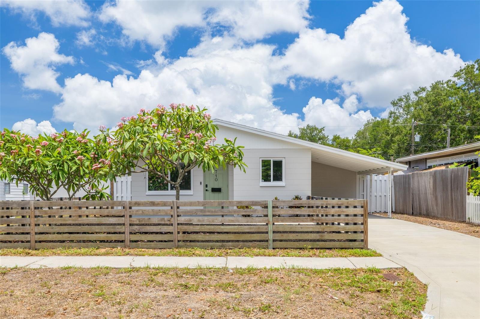 710 50TH AVE N, ST PETERSBURG, FL