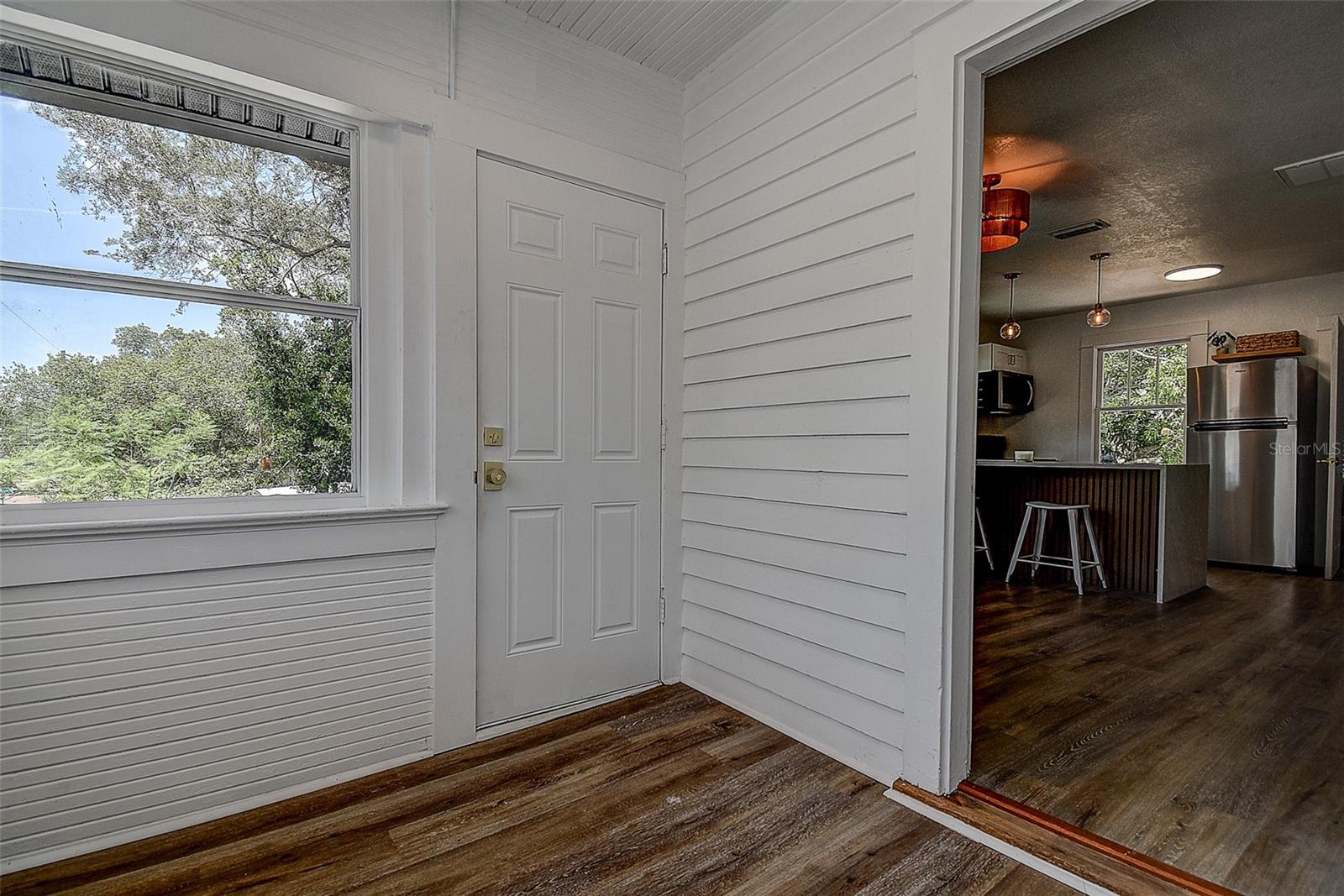 212 48TH ST N, ST PETERSBURG, FL — photo 24